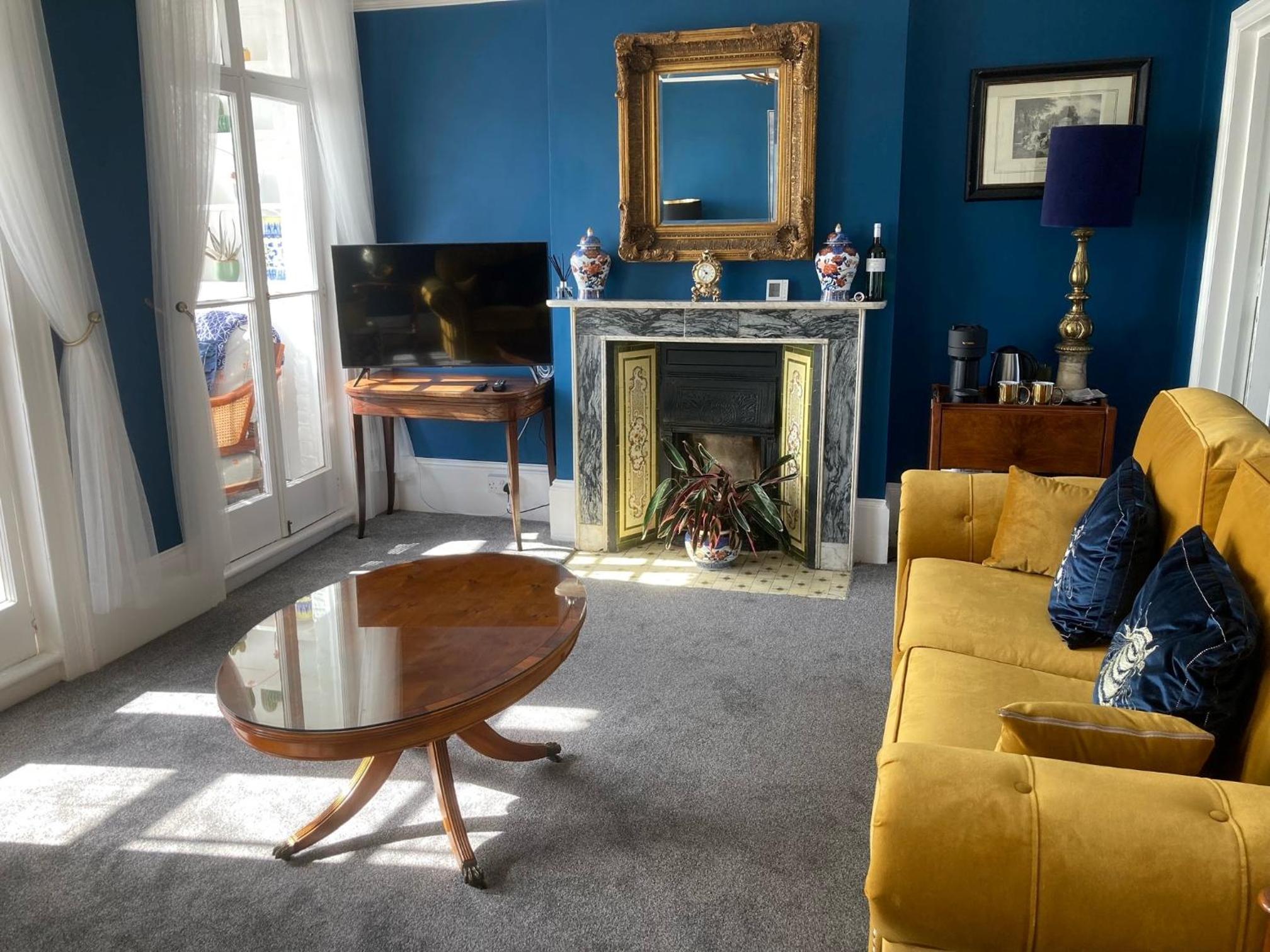 Ramsgate Vacations - Paragon Home - Property Image 1