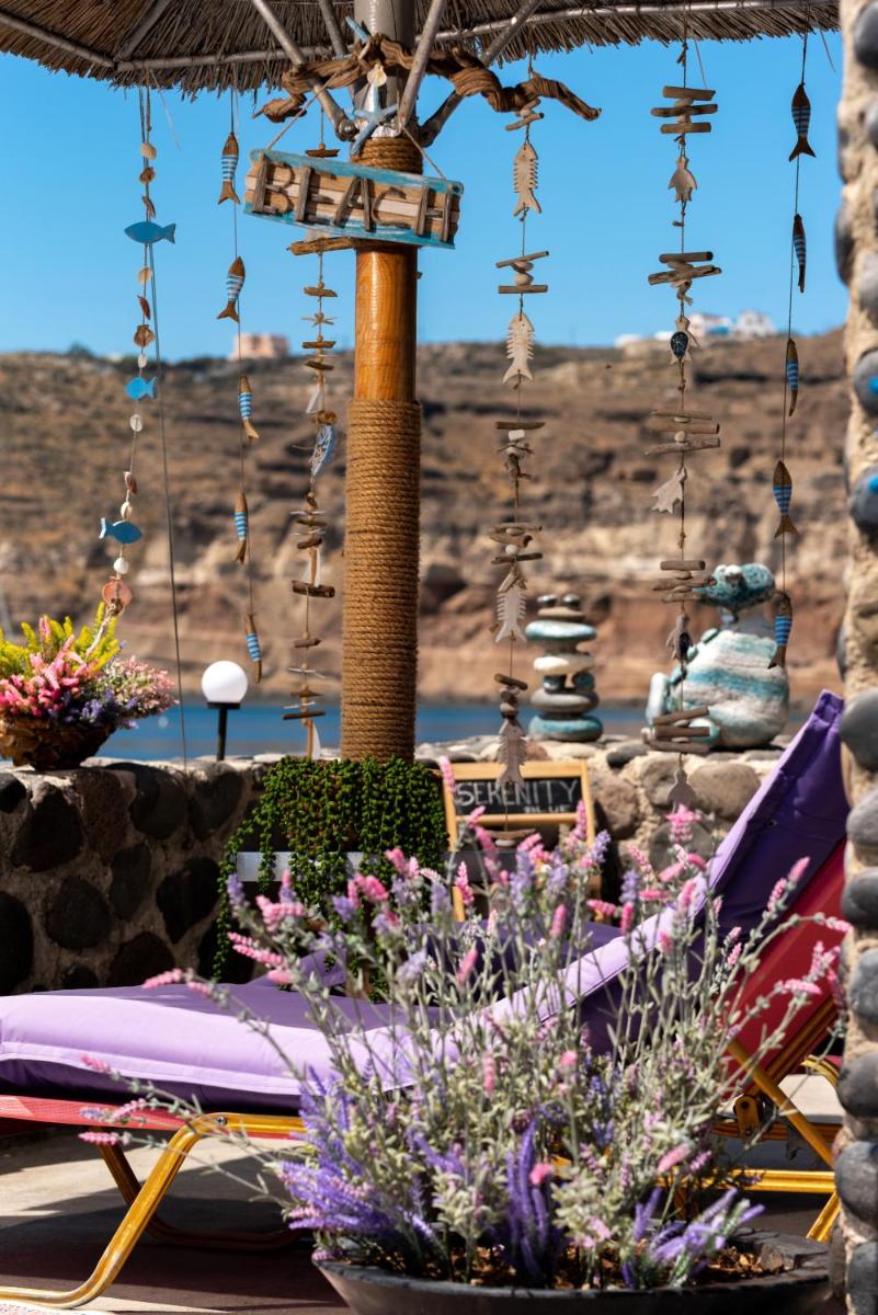 Serenity Blue (Cave House) photo 2