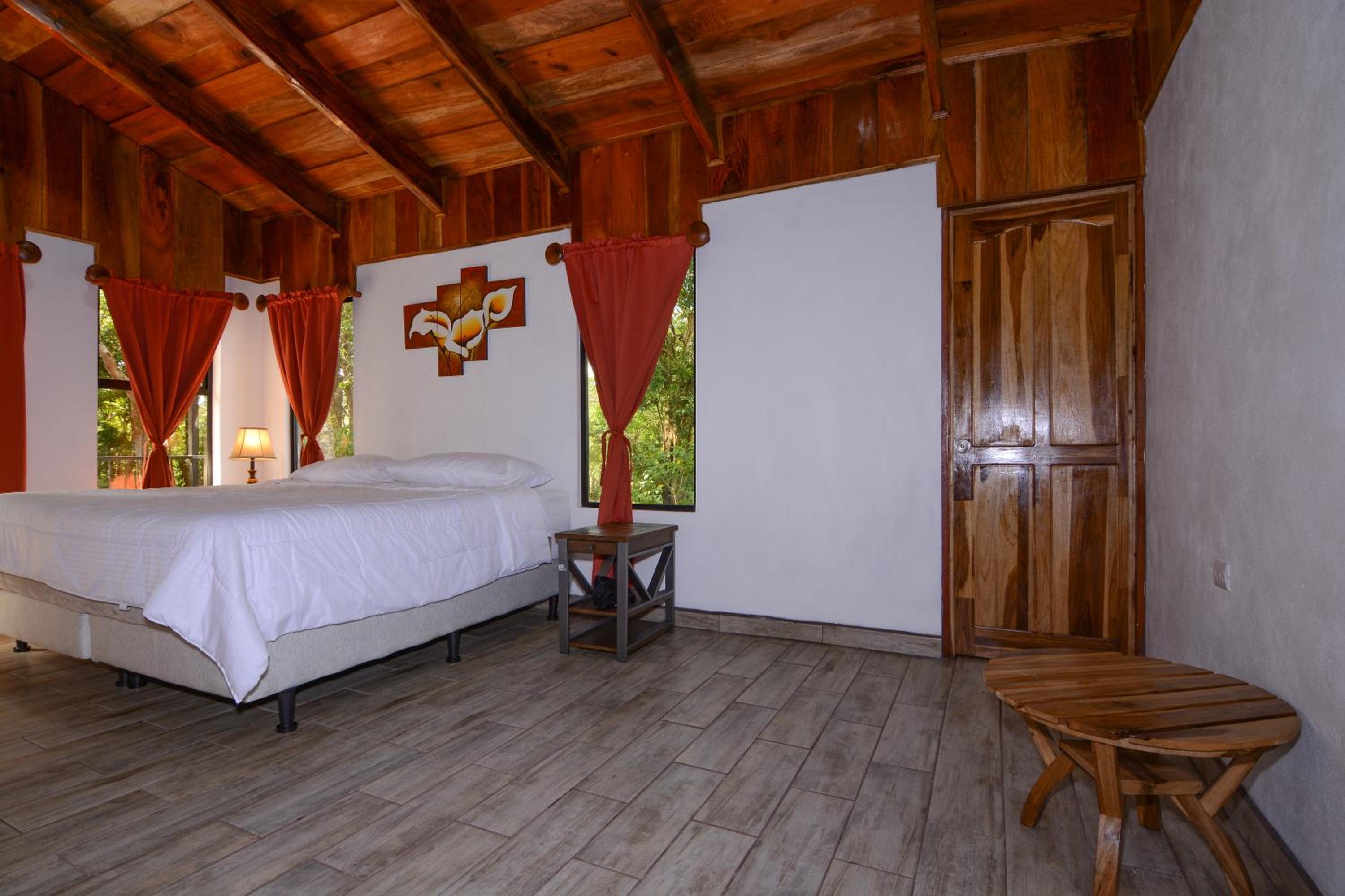 Roca Verde - Monteverde Cloud Forest Lodging