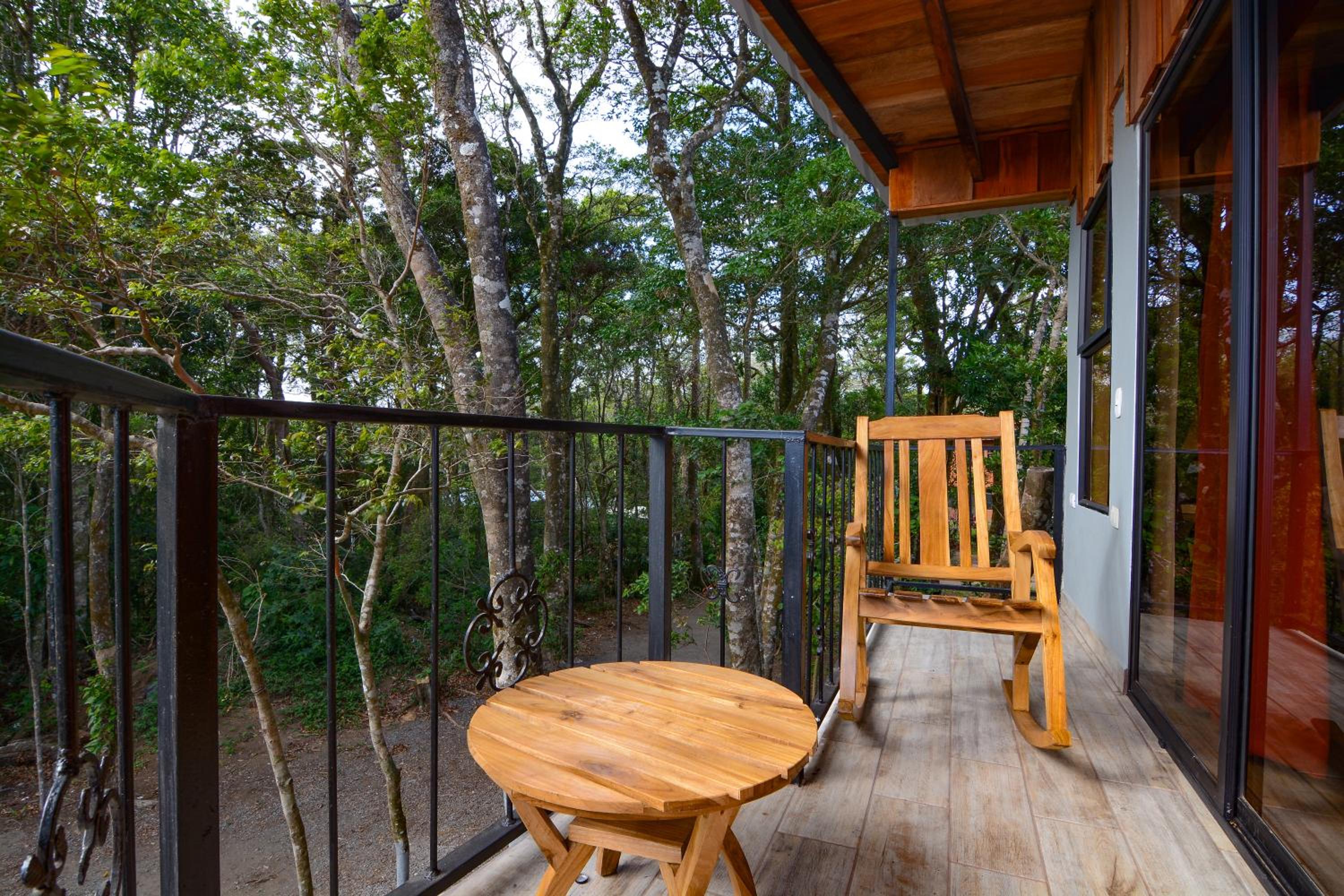 Roca Verde - Monteverde Cloud Forest Lodging