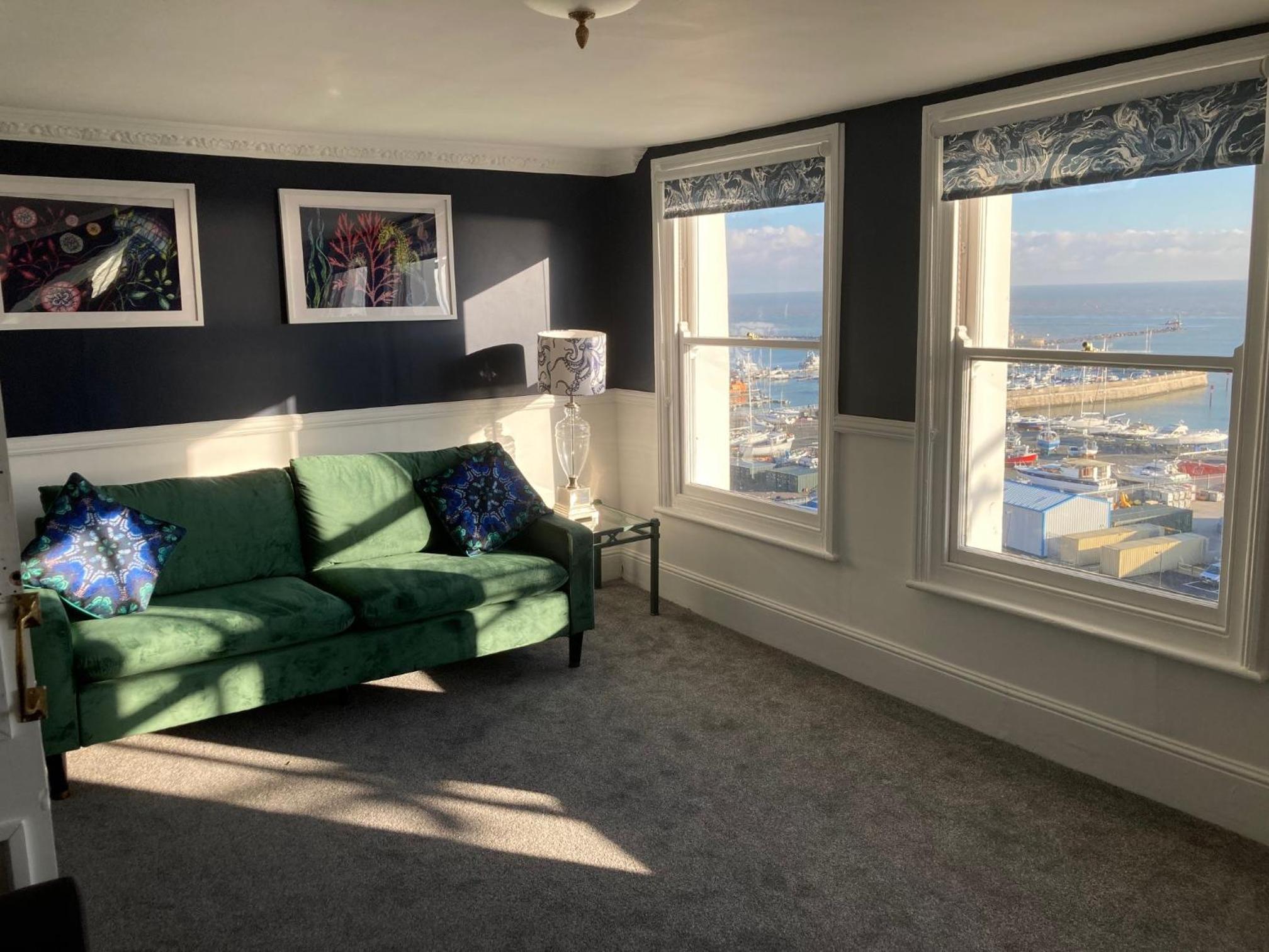 Ramsgate Vacations - Paragon Home - Property Image 13