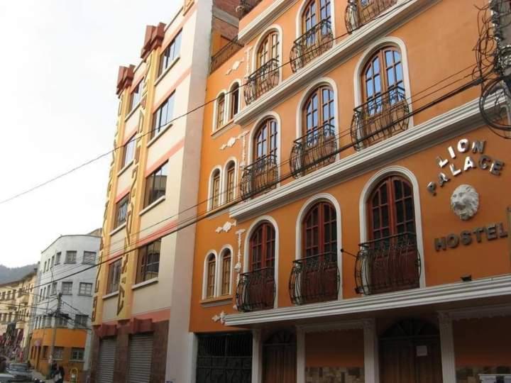 HOTEL LION PALACE