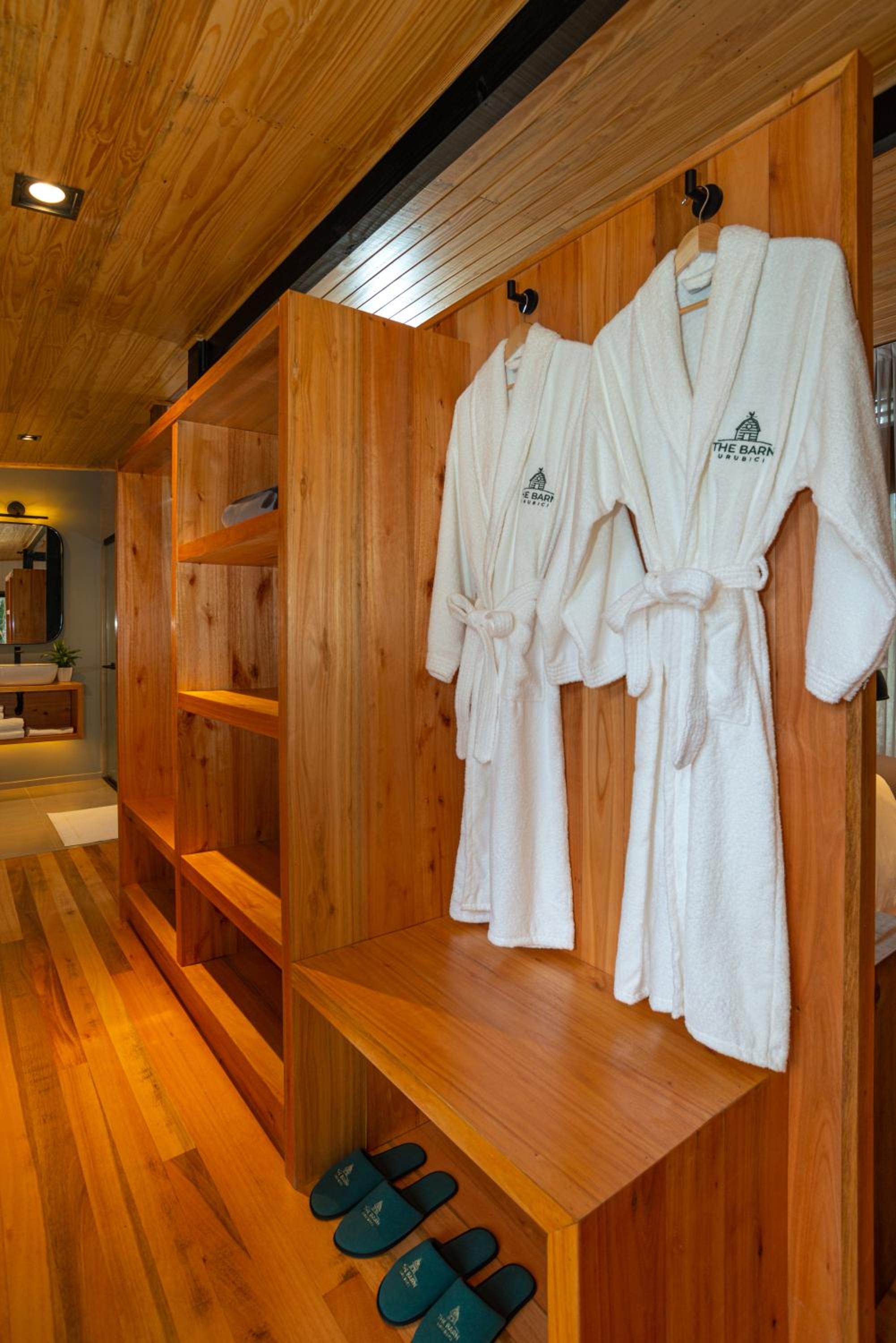 Green Barn Hotel & Bistro