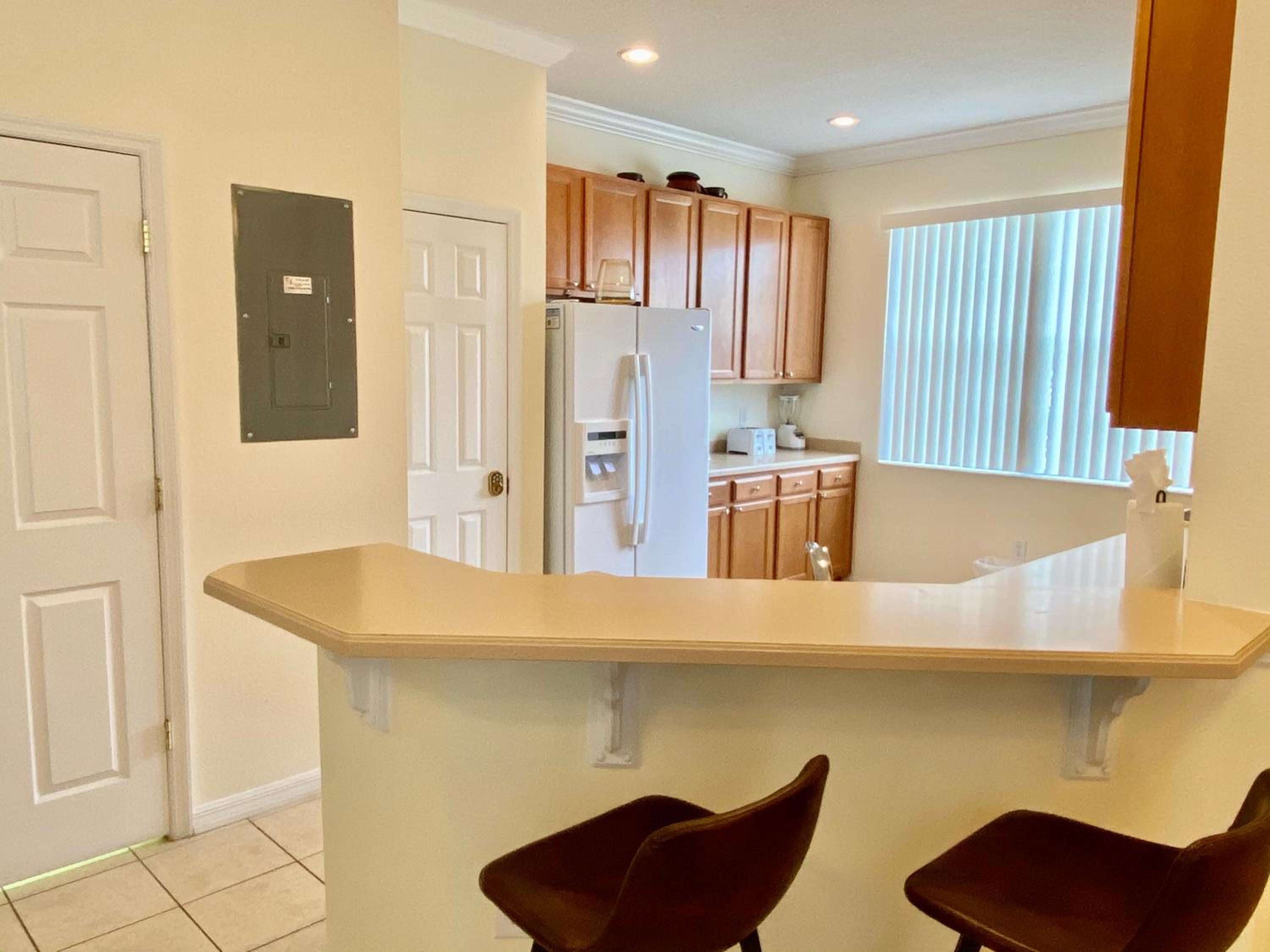 Three Bedrooms Townhome 3099 view 5