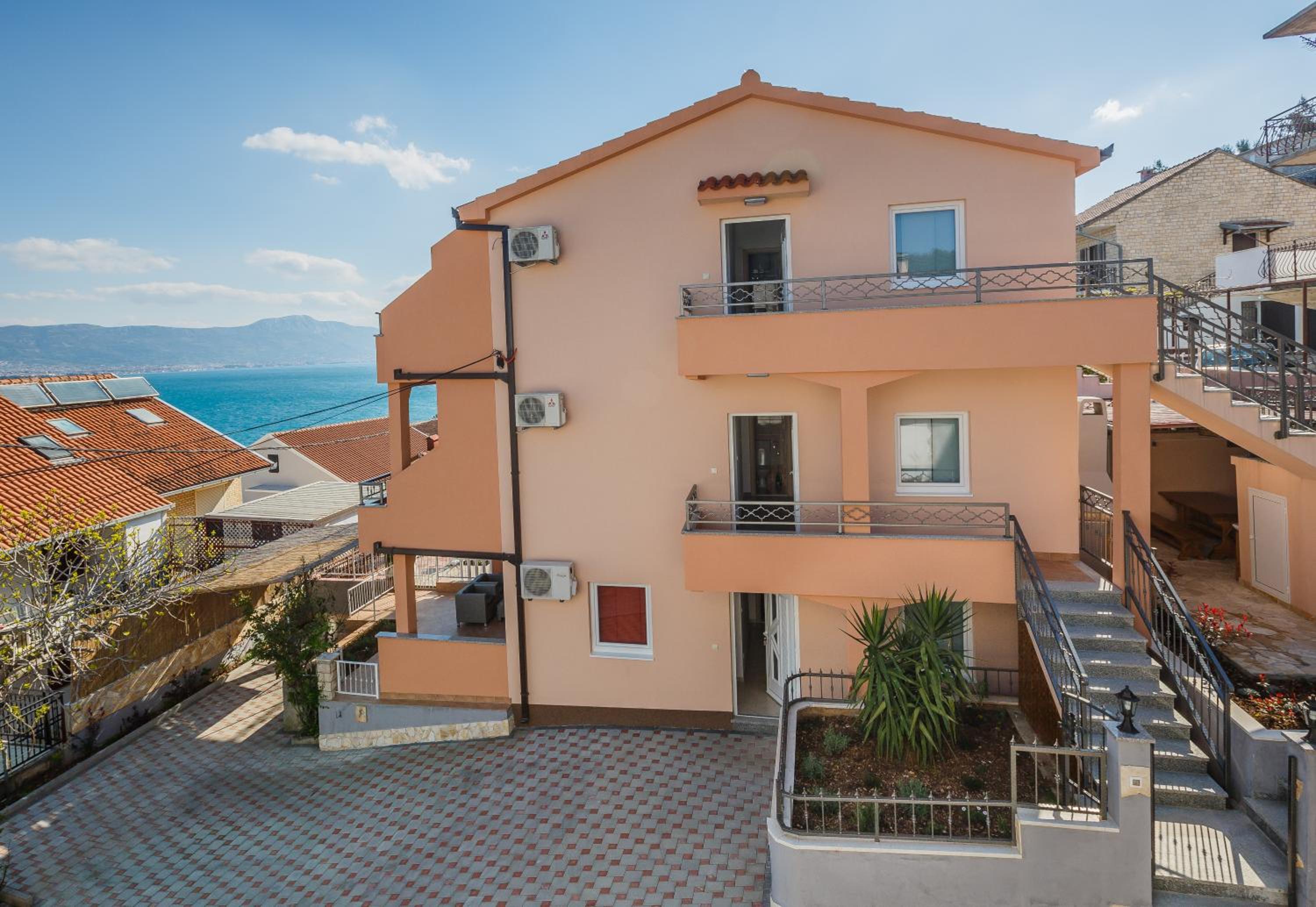Apartments Viljac