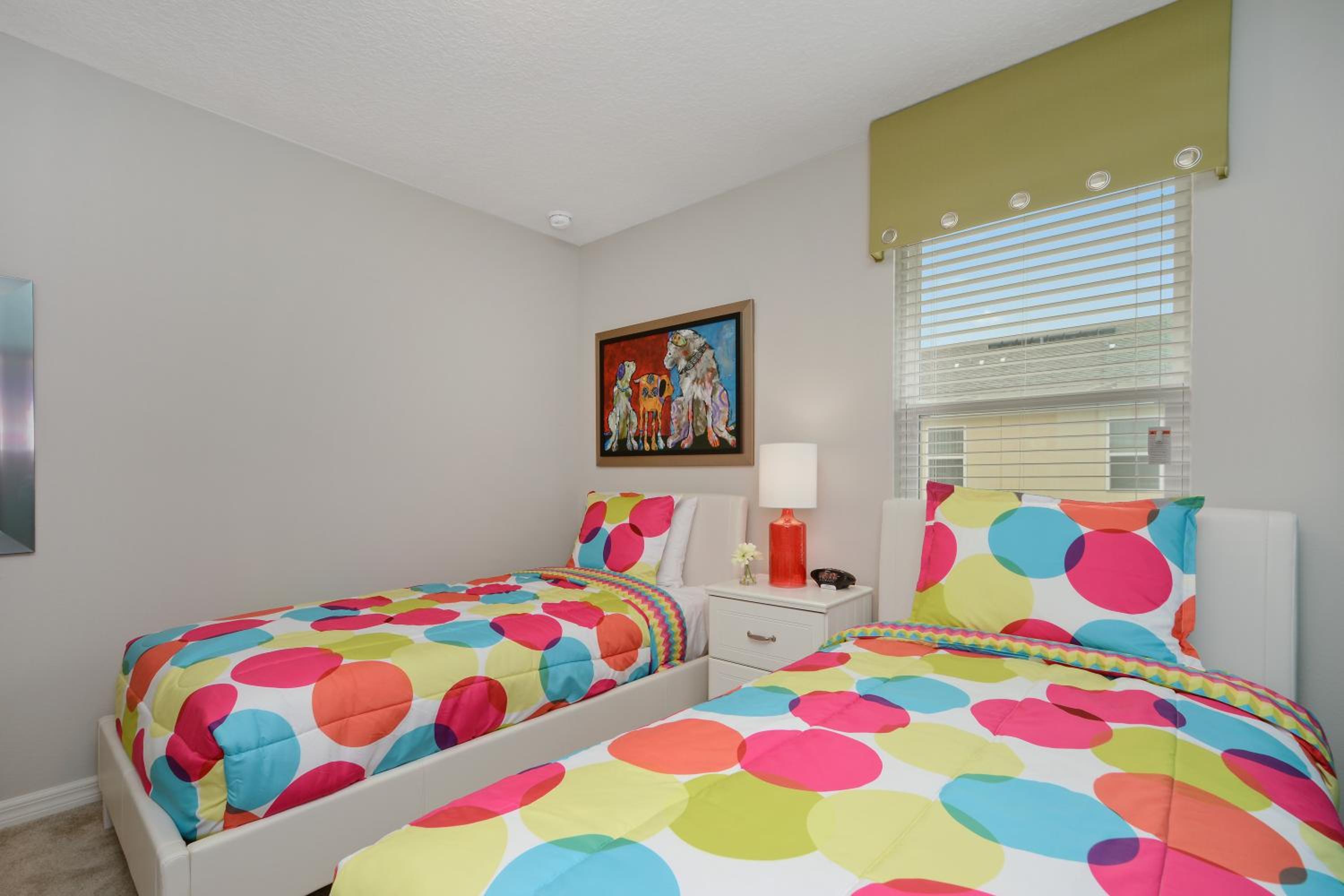 Four Bedrooms Townhouse 5102 view 5