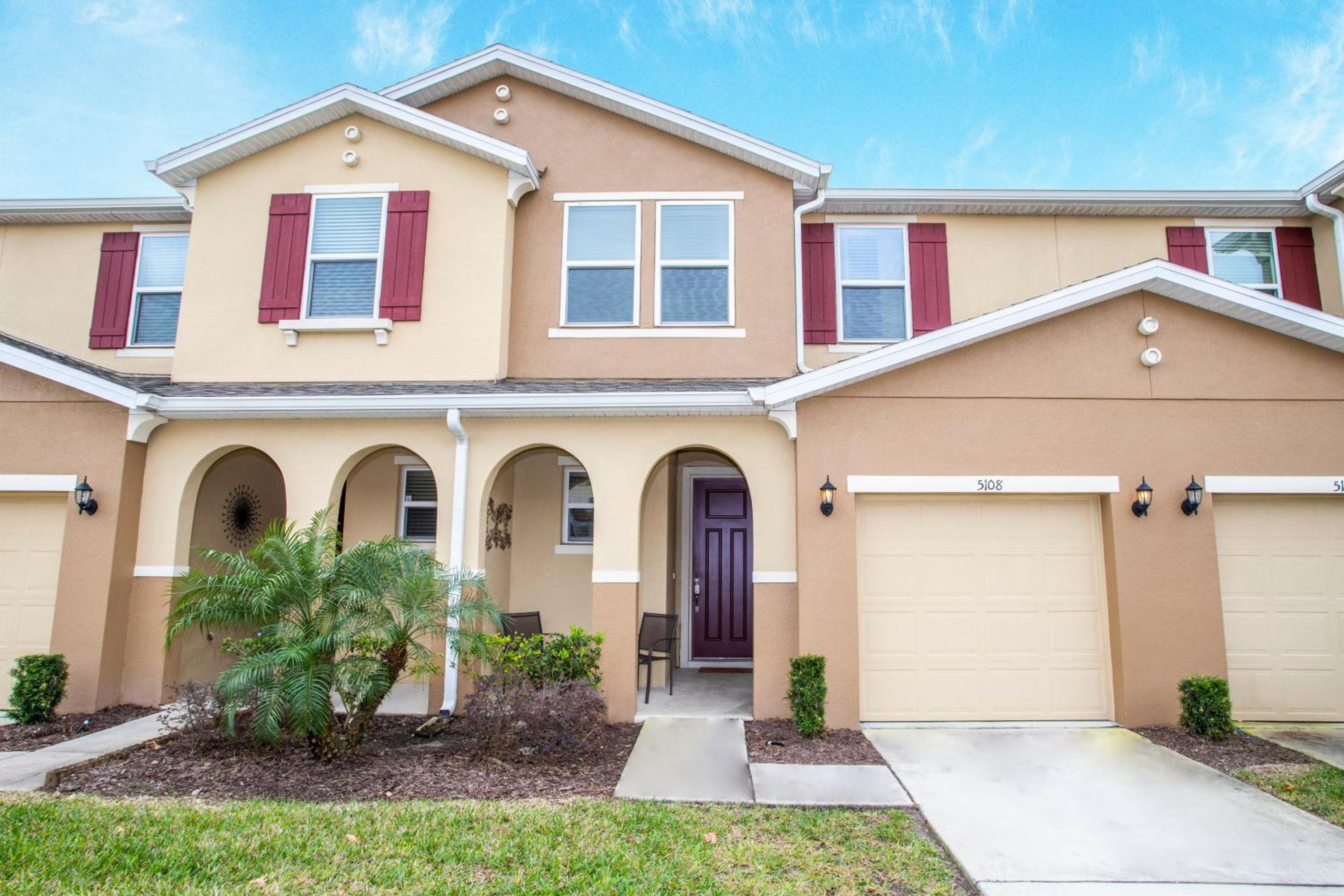 Four Bedrooms Townhome 5108K view 5