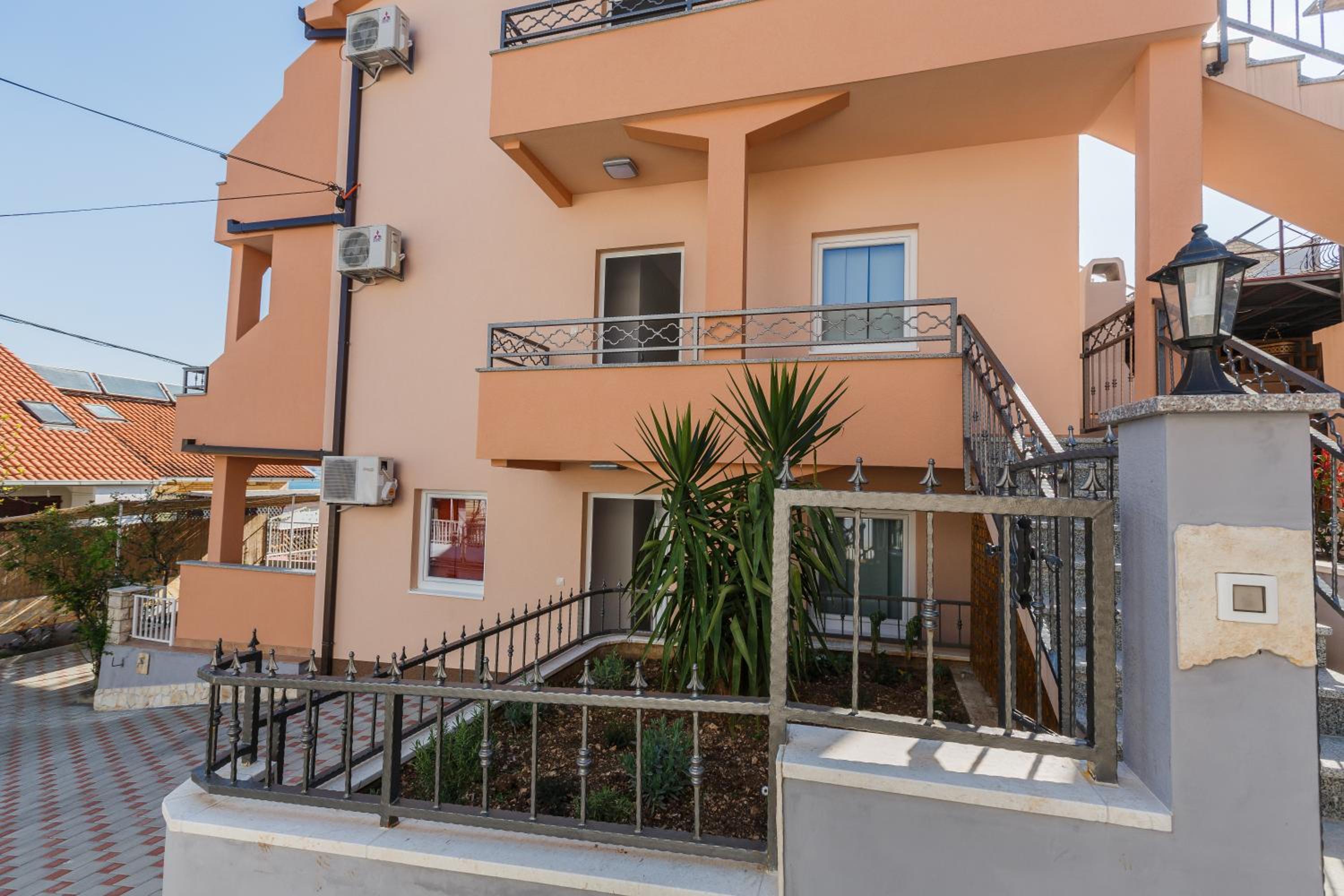 Apartments Viljac