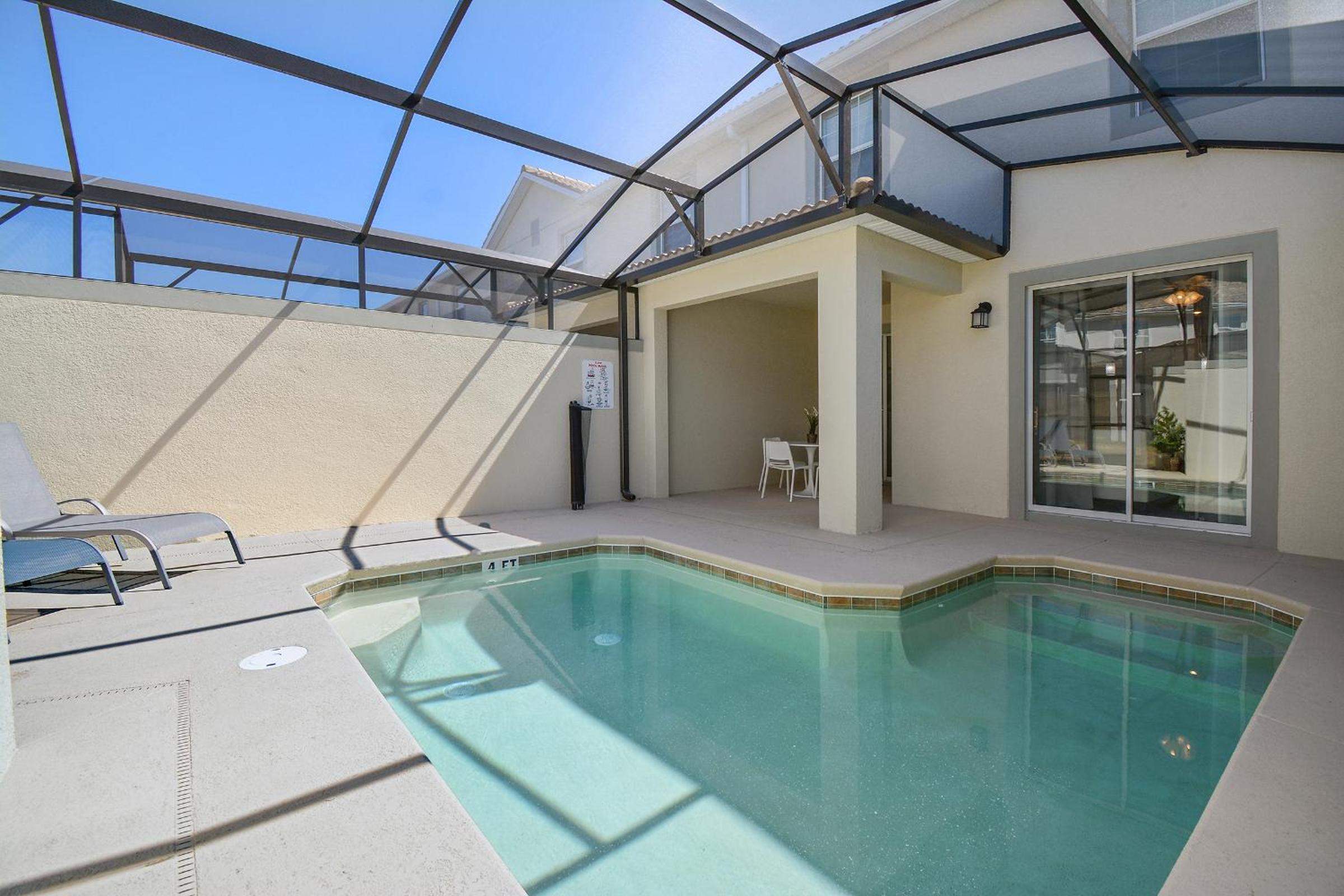Family Friendly Four Bedrooms w/ Pool 4896 view 3