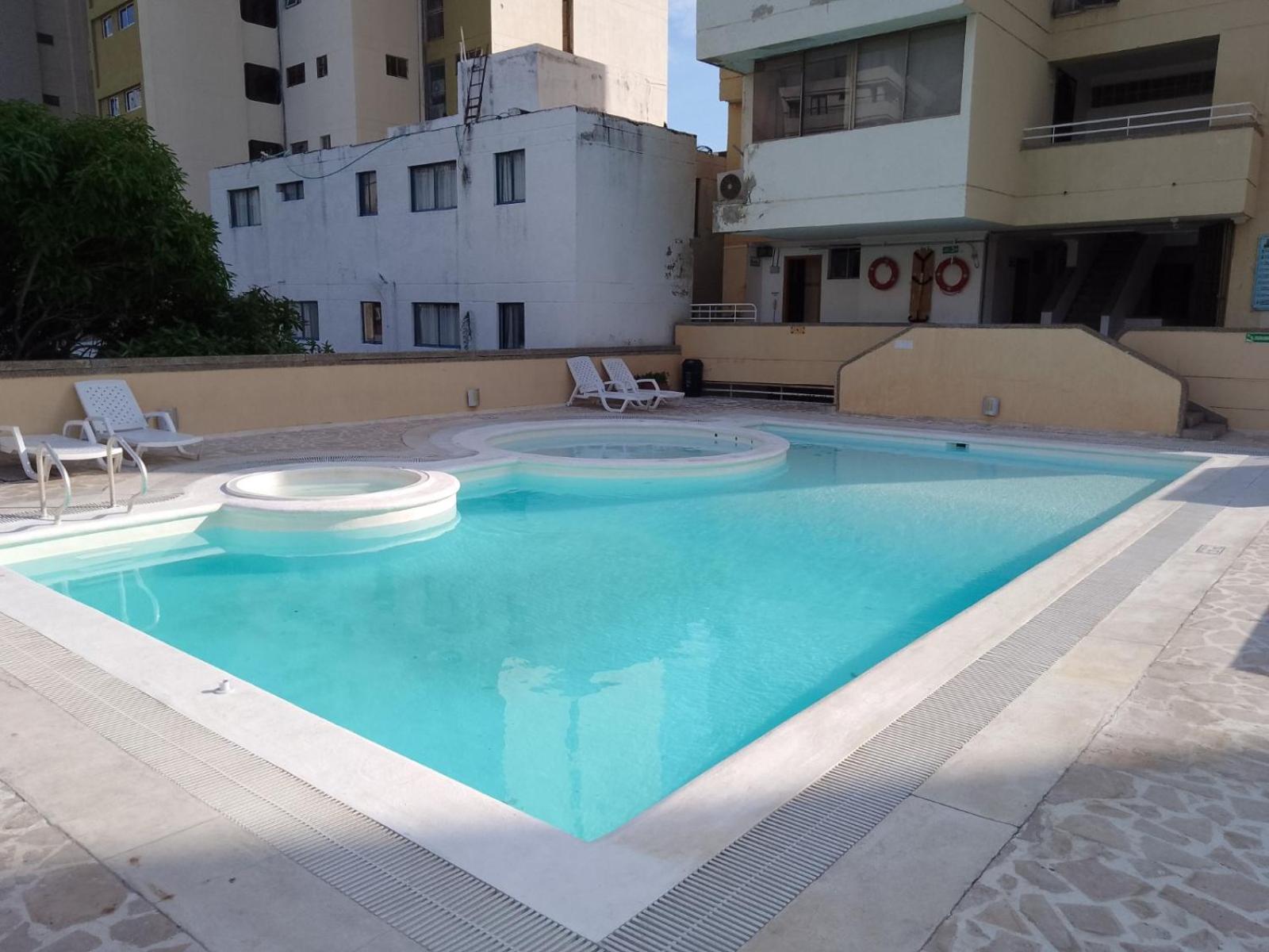 Apartamento frente al mar