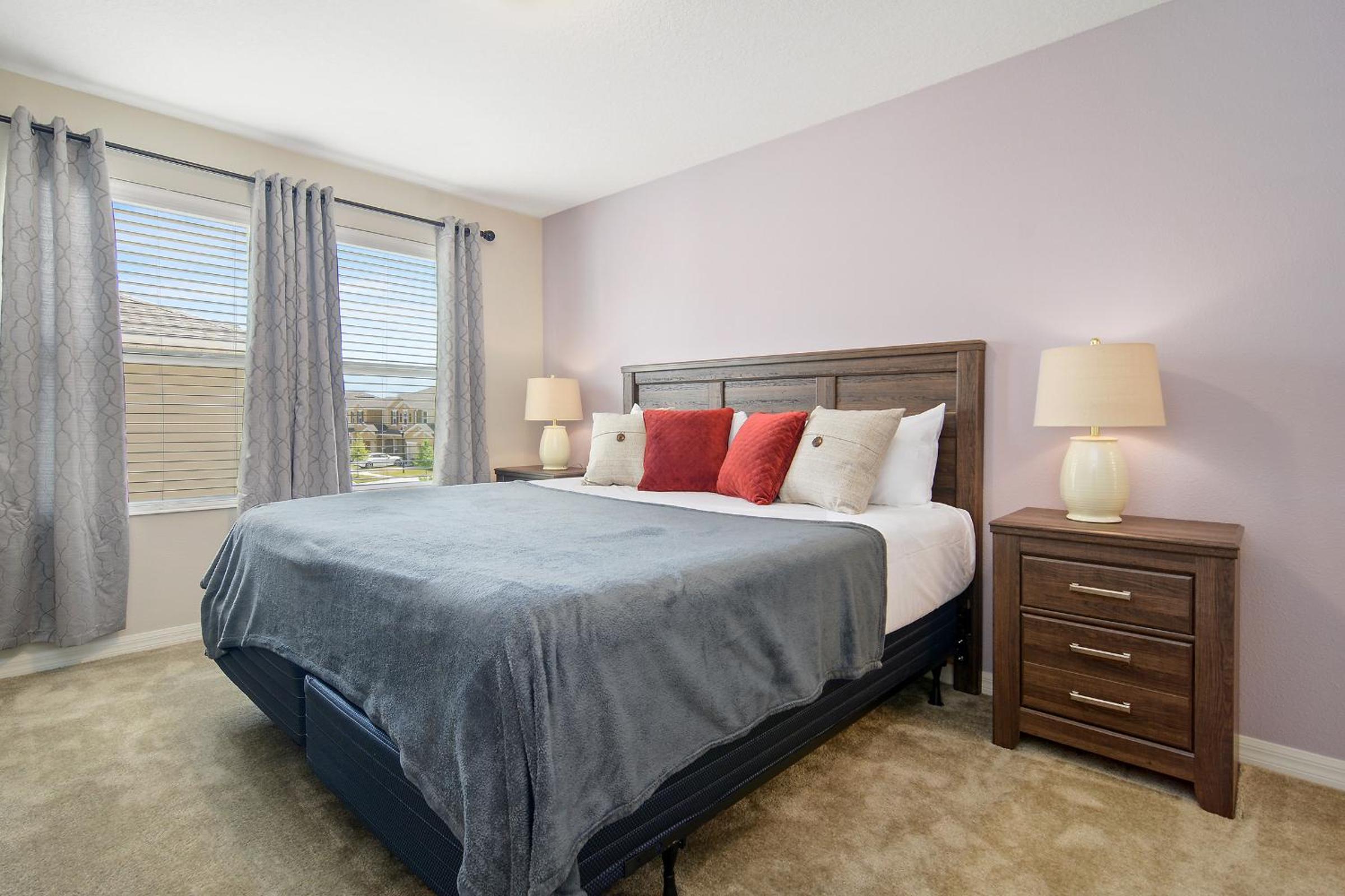 Four Bedroom w/ GameRoom 5152A