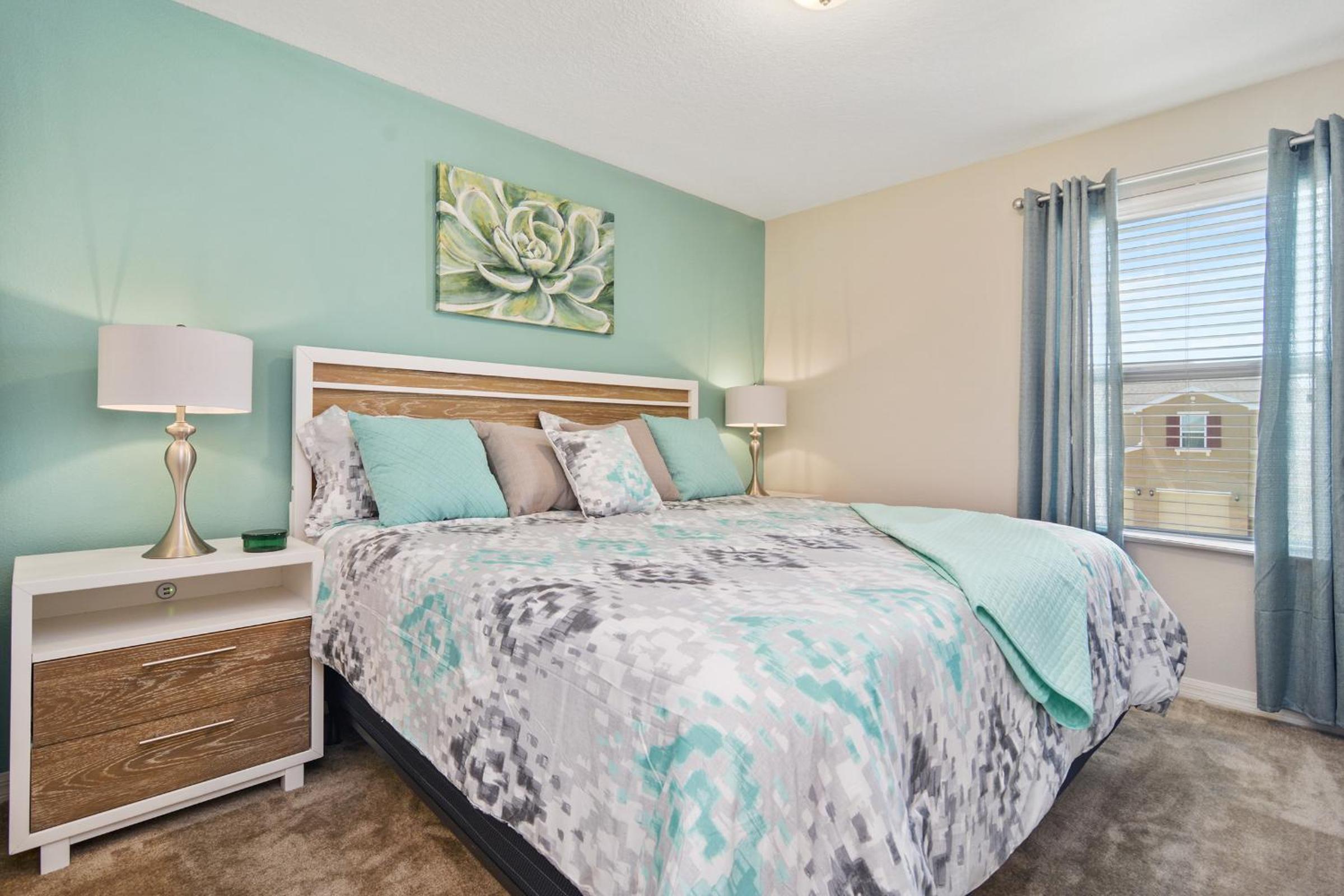 Four Bedroom w/ GameRoom 5152A