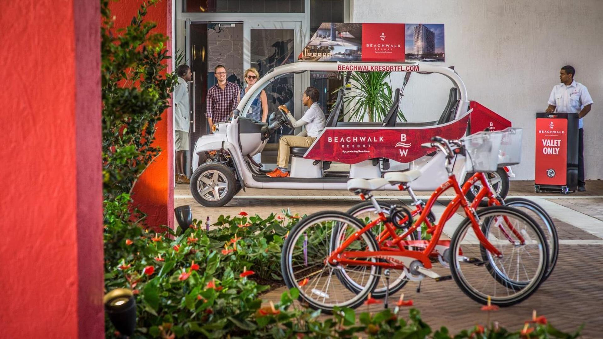 Stunning 2 Bedroom Bay Front Apt w/ Breathless View 1909 - Image 4