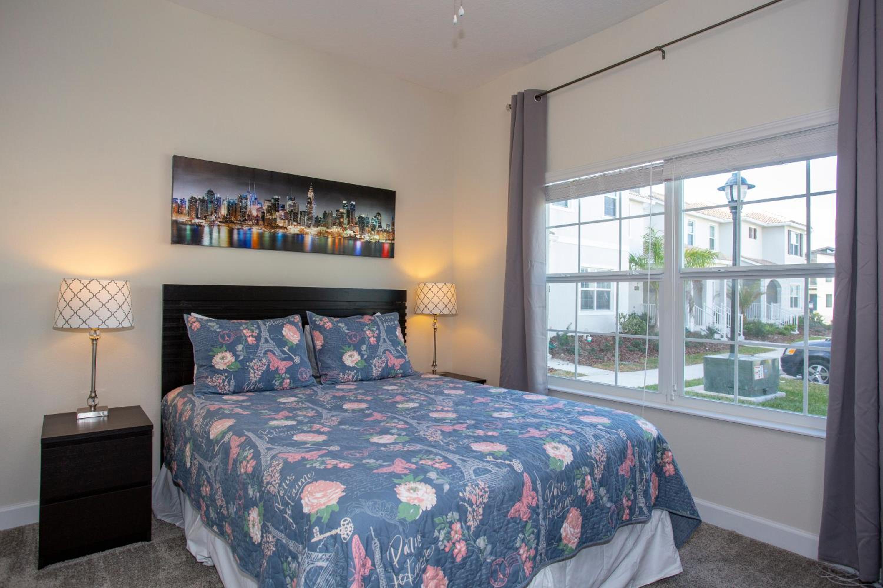 Stunning 5 Bd Home w/ Pool Close to Disney 4822 view 4