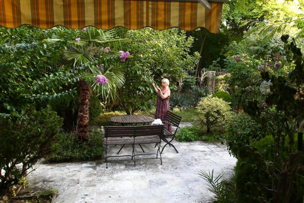 Private summer villa close to the black sea