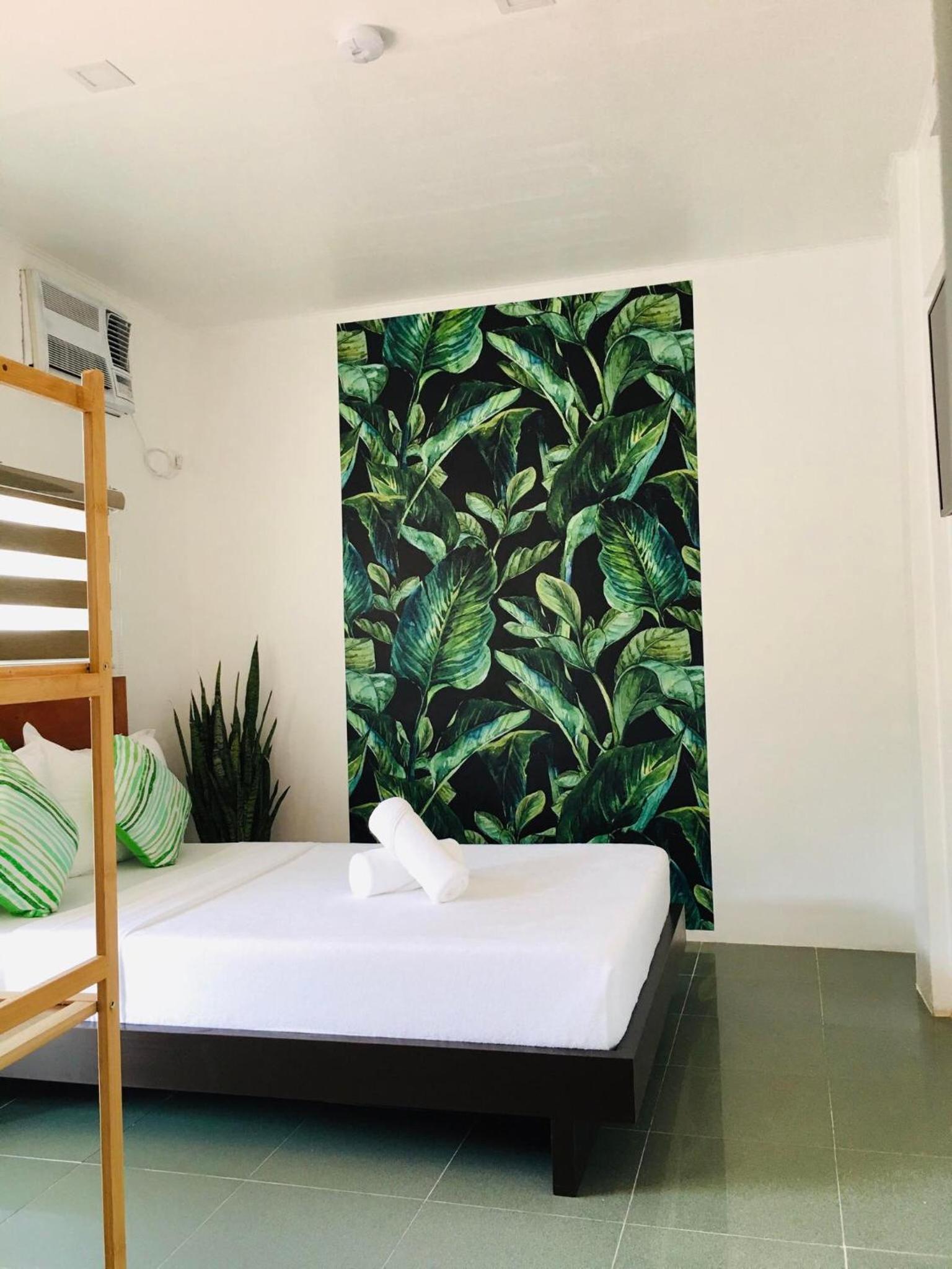 Victoria's Inn by Martha Vacation Homes
