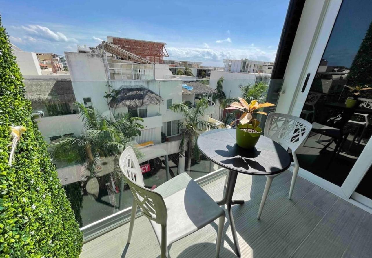 Hotel Best penthouse on 5av! Private pool! rooftop with ocean view - Image 1