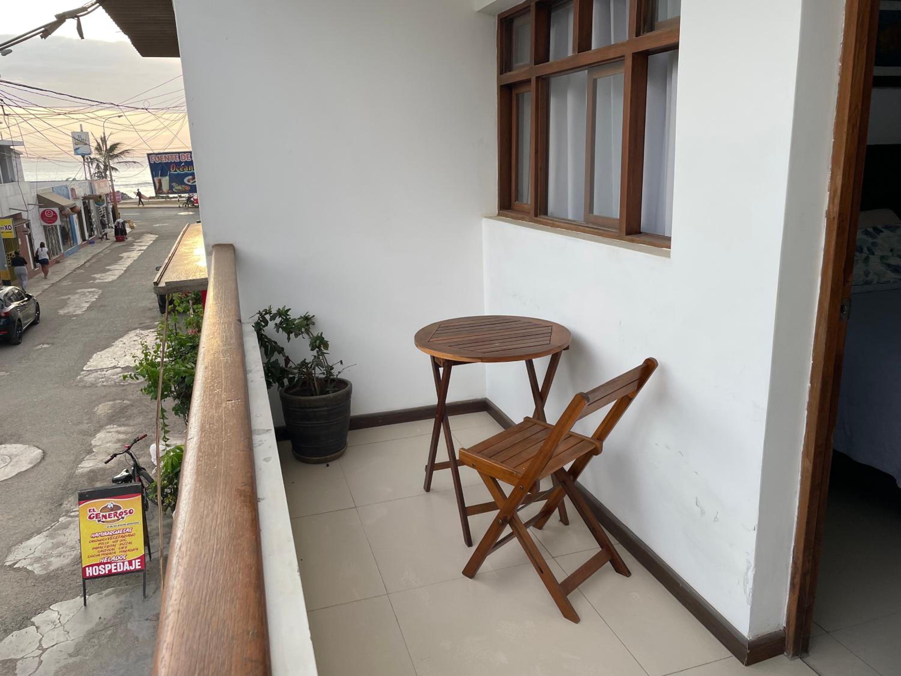 HuanchacoStudio KingBed Balcony Tv Wifi