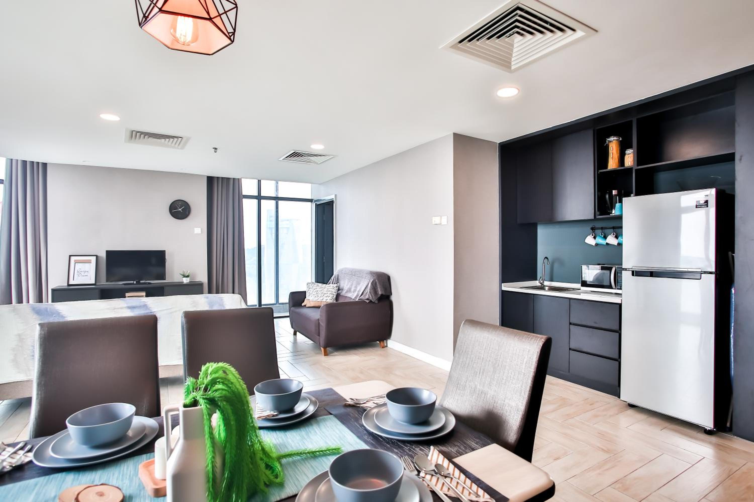 Cozy 1-bedroom with balcony - 1 Utama, IKEA PJ by Shamori Home photo 5
