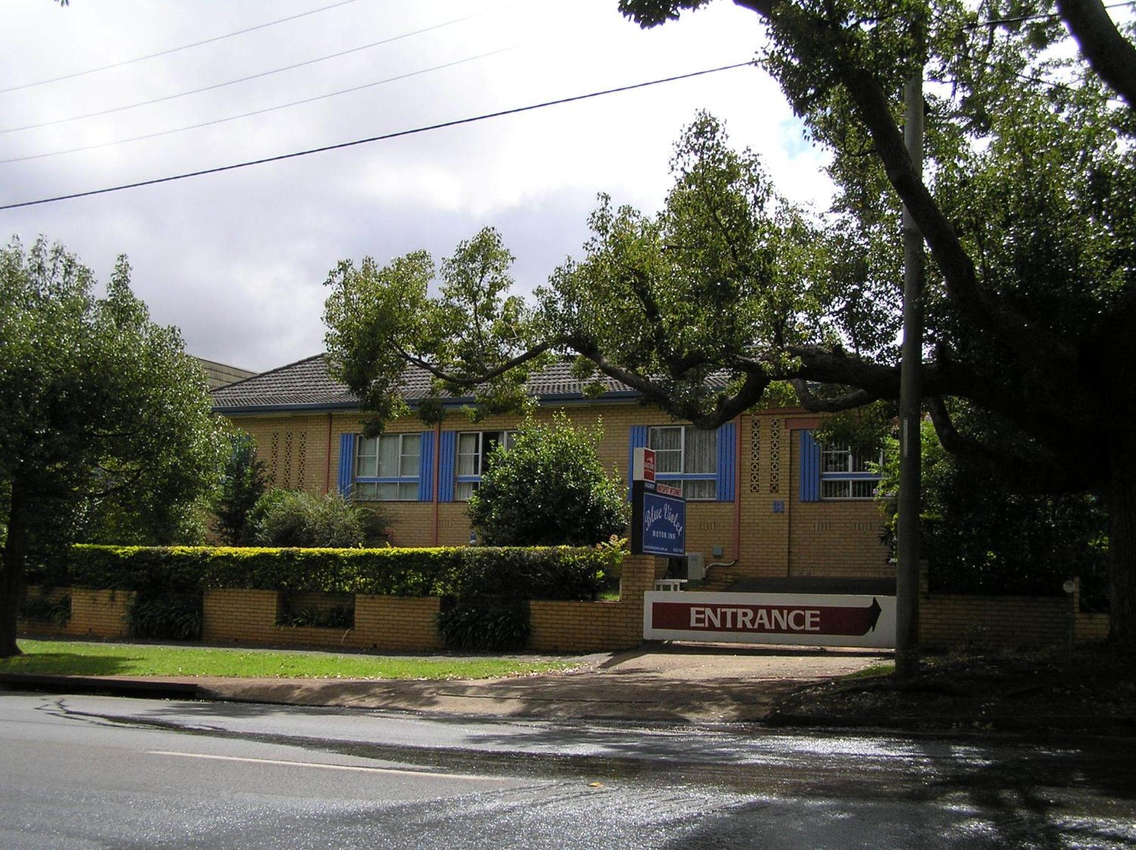 Blue Violet Motor Inn
