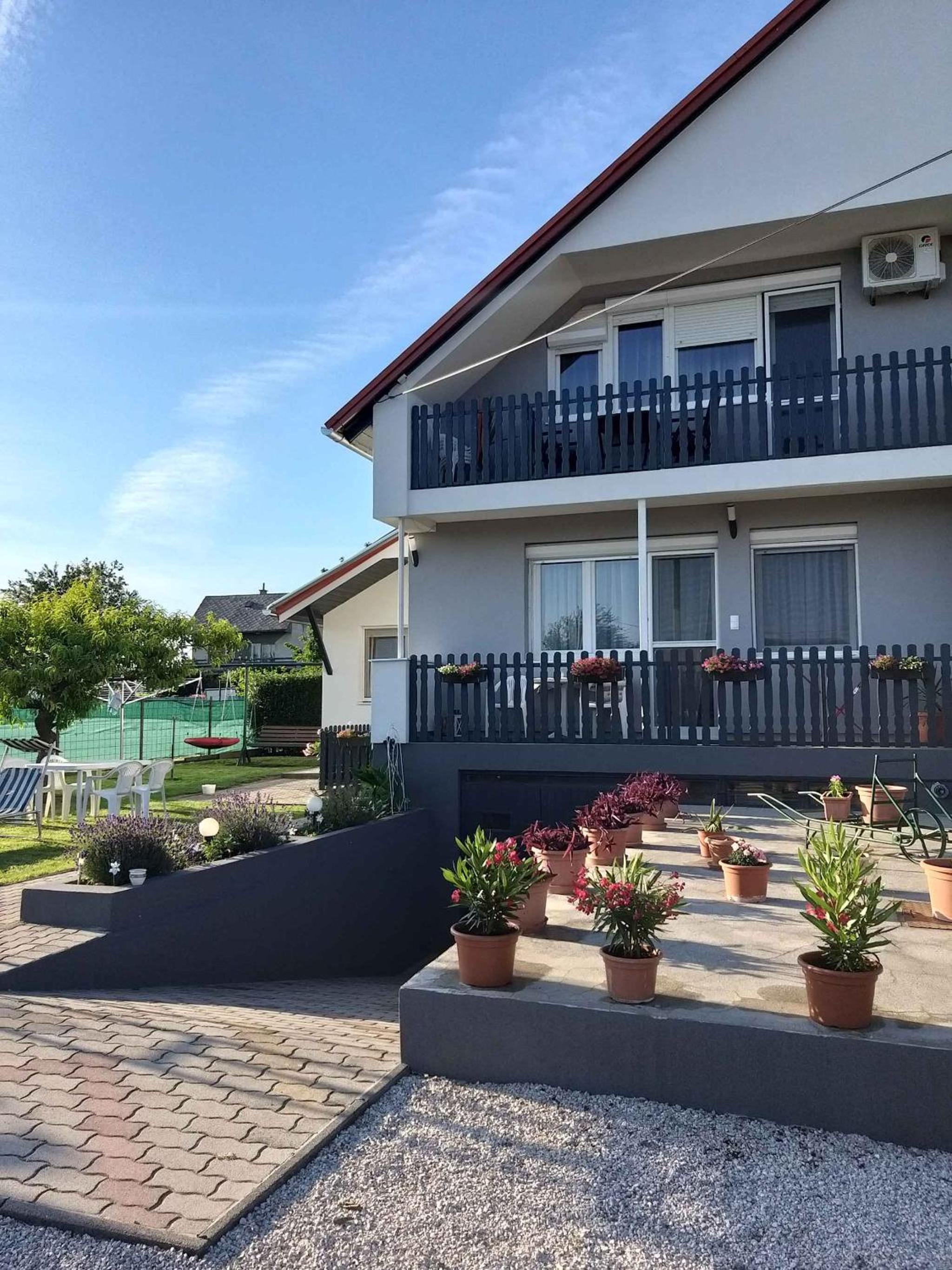 Apartments in Gyenesdias Balaton 18806 view 3