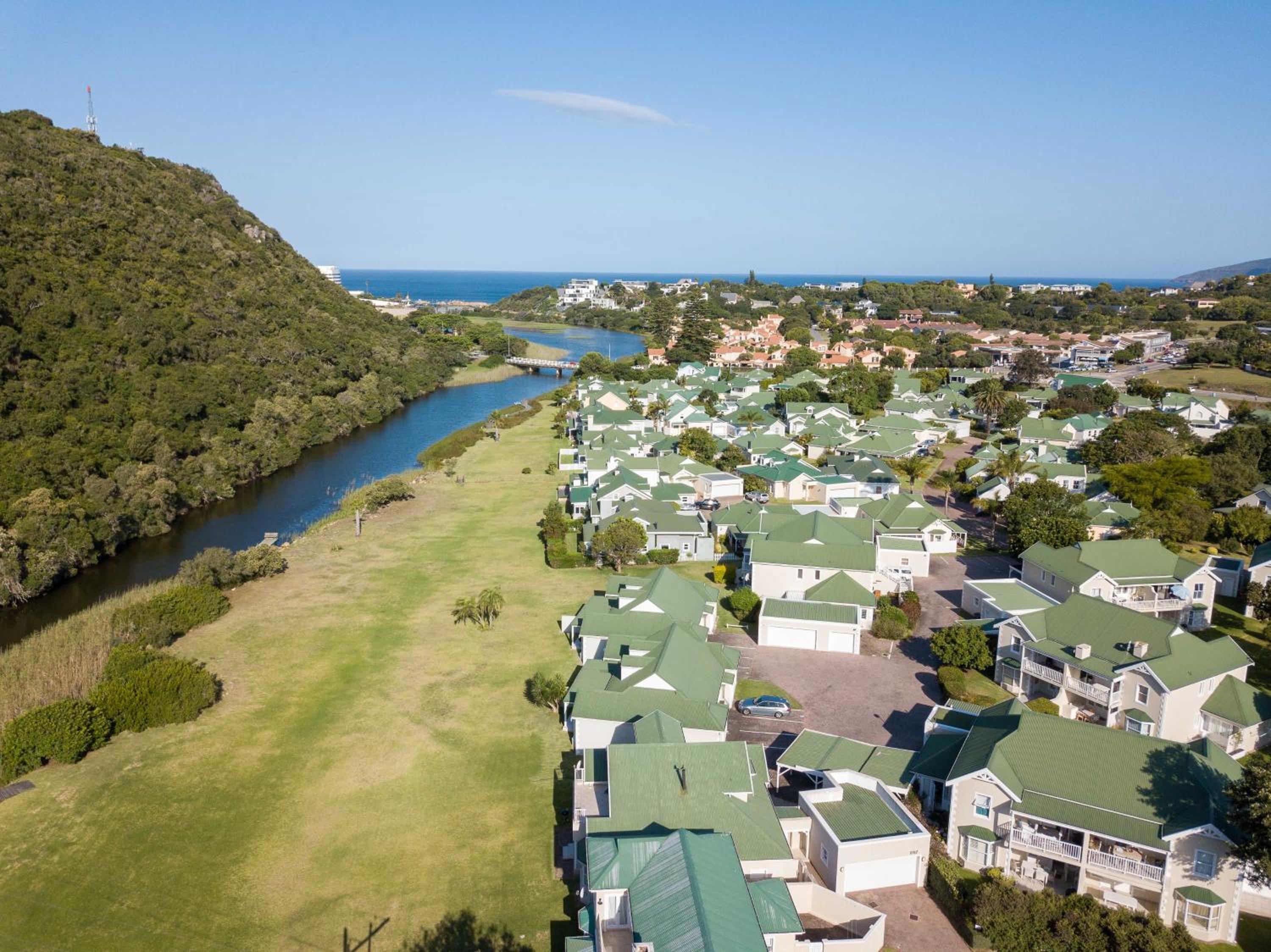 Riverclub Villas
