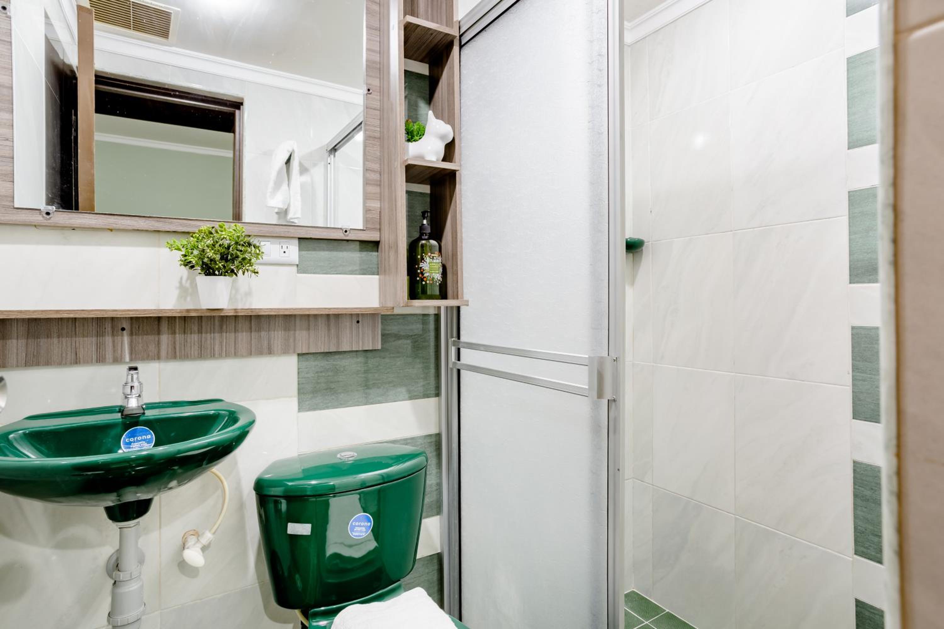 Apartamento turístico Medellín Laureles, By Family Rooms