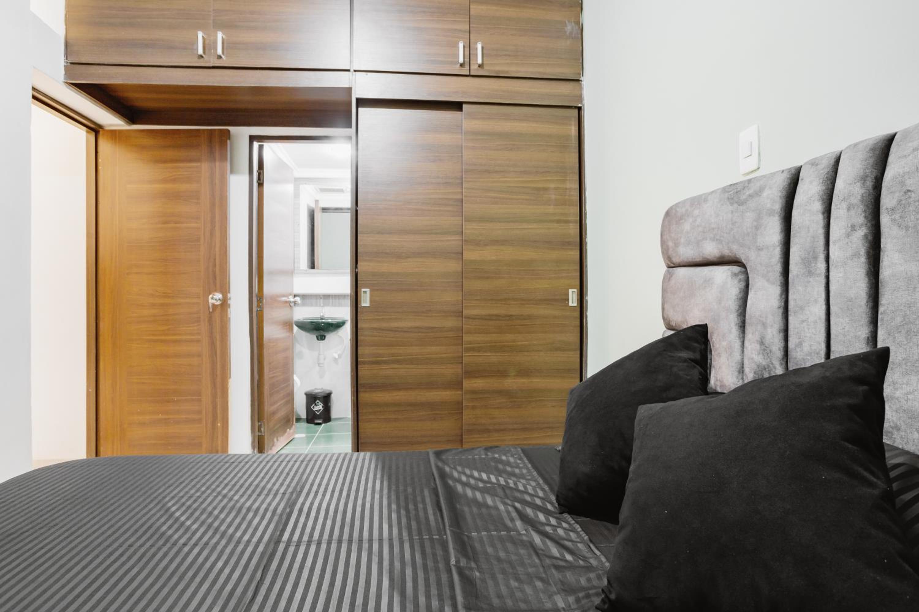 Apartamento turístico Medellín Laureles, By Family Rooms