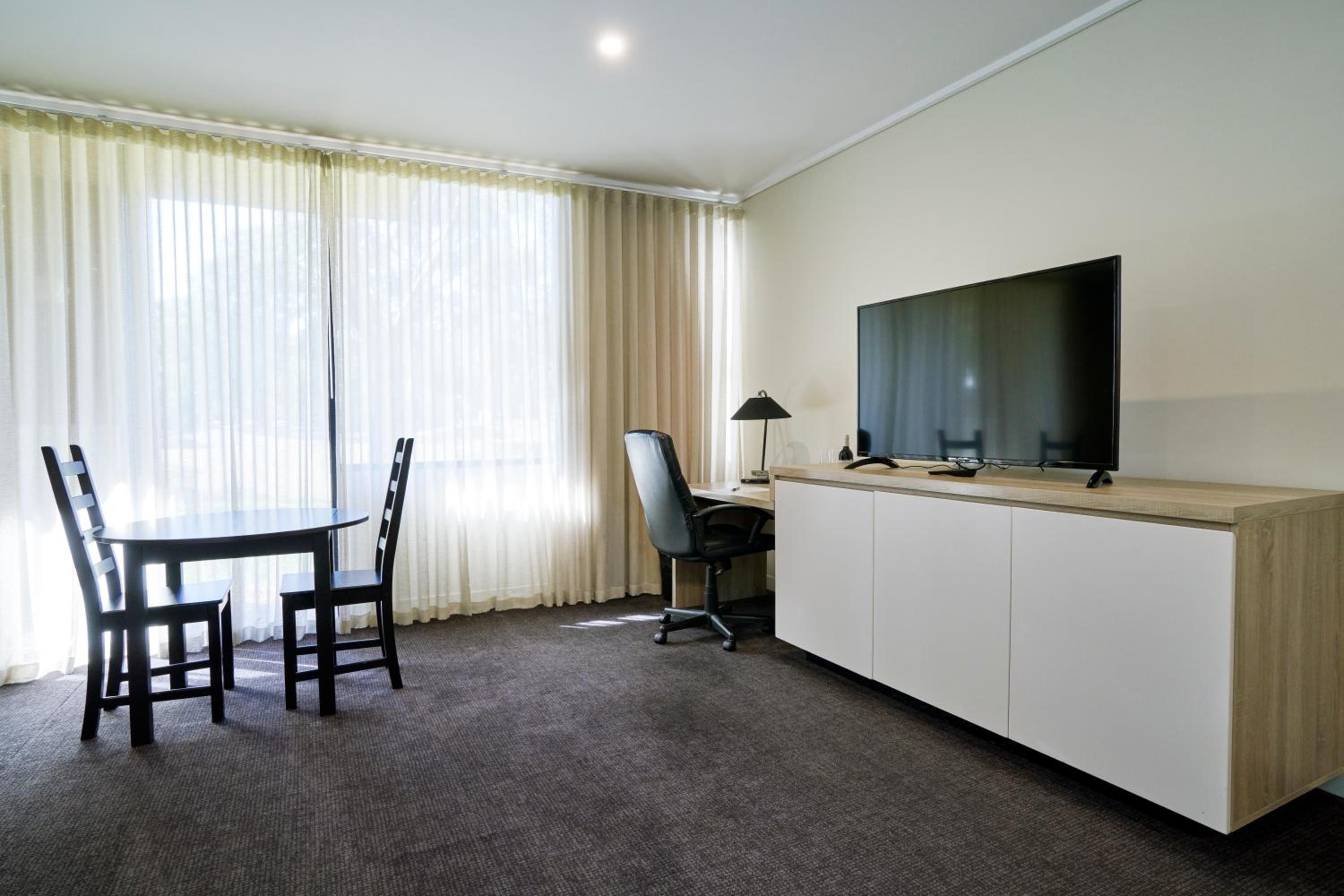 The Dingley Hotel
