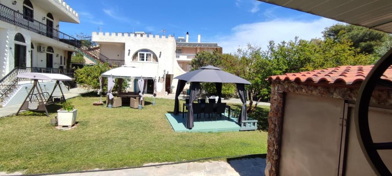 Castle By The Sea photo 5