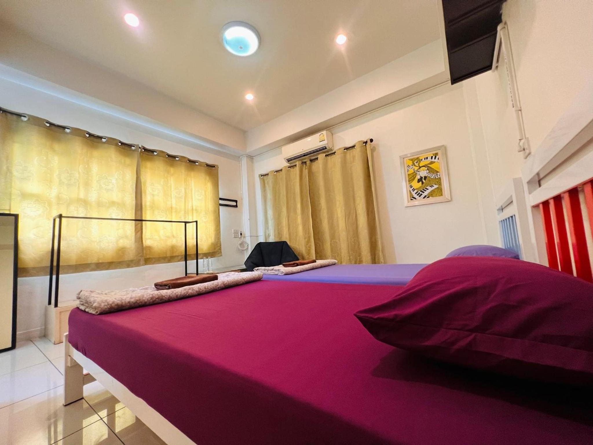 Aekkalukthai Hostel Rayong view 3