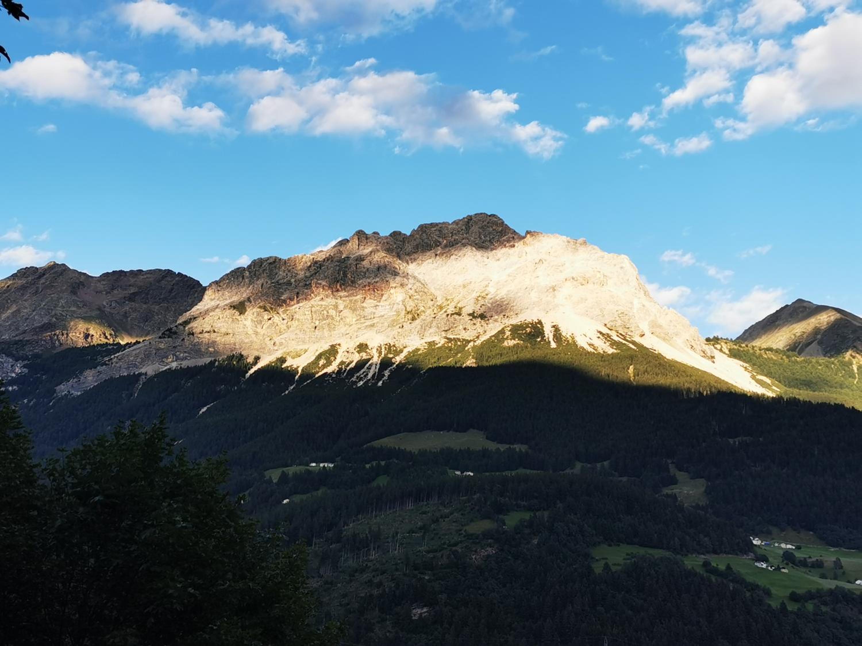 The View, alleinstehendes 4½ Zi Berghaus oberhalb Poschiavo