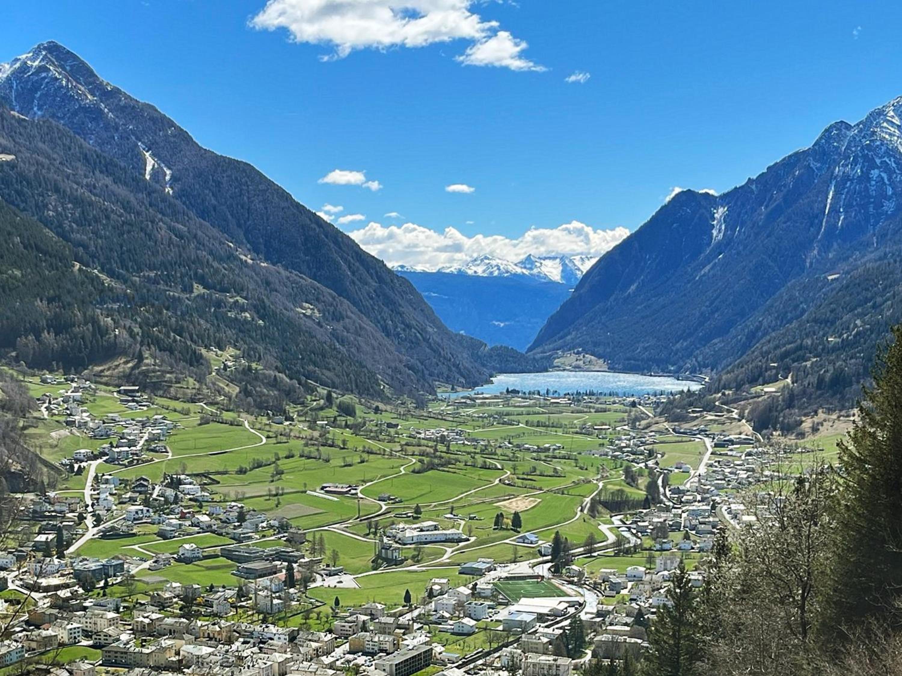The View, alleinstehendes 4½ Zi Berghaus oberhalb Poschiavo