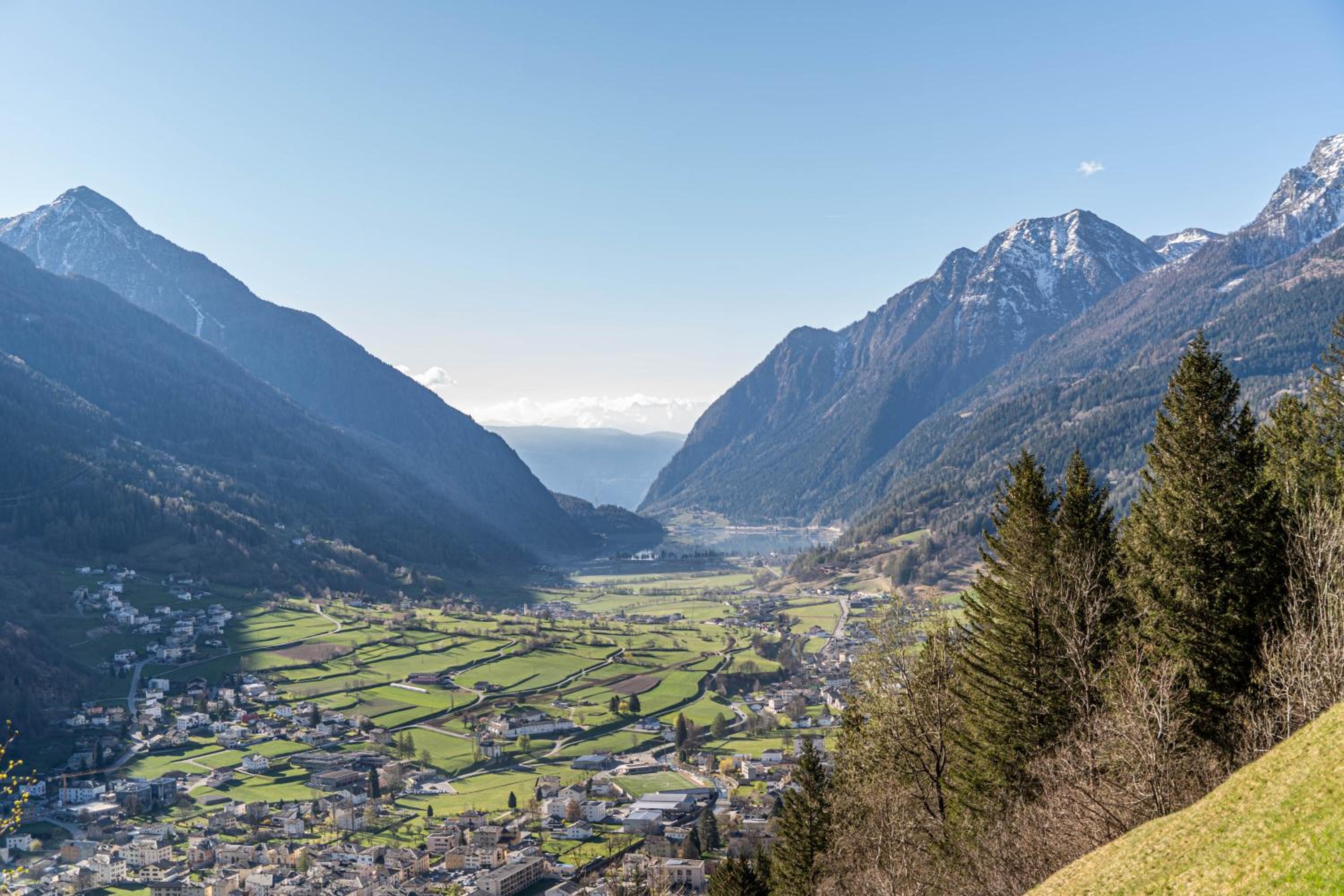 The View, alleinstehendes 4½ Zi Berghaus oberhalb Poschiavo