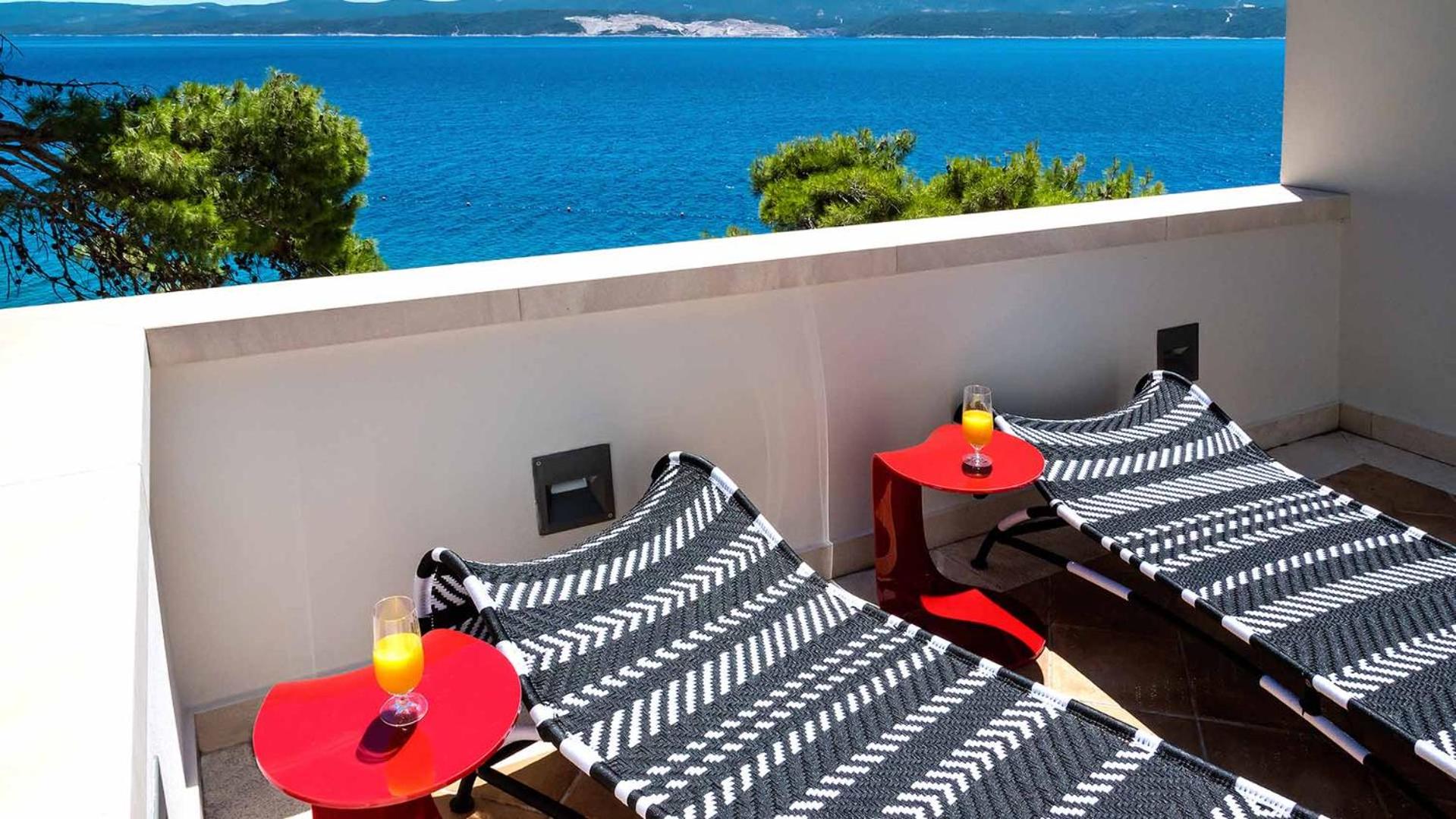 A beachfront villa near Omiš with a sauna and a gym view 5