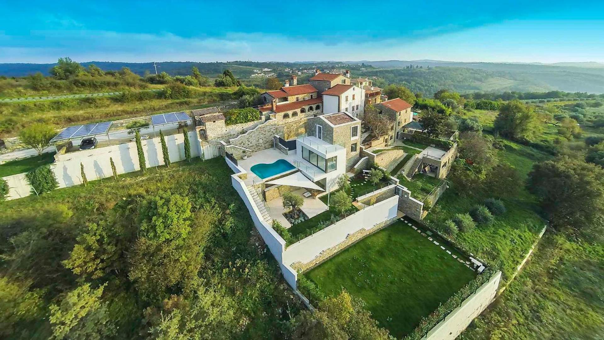 Luxurious villa with stunning view in Buje view 5