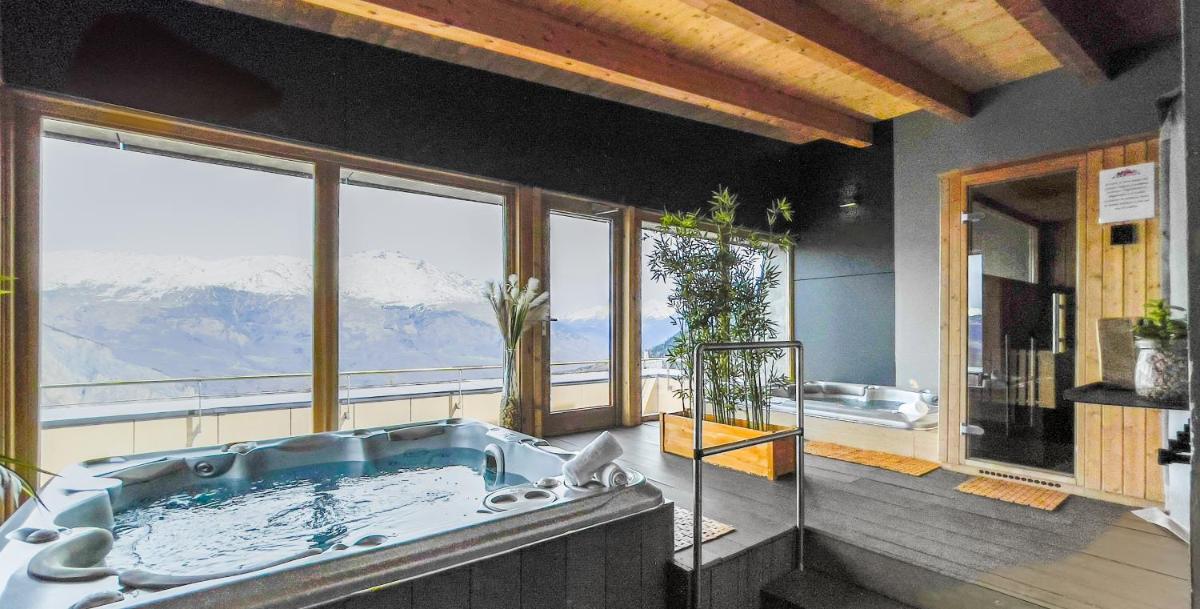 Jacuzzi