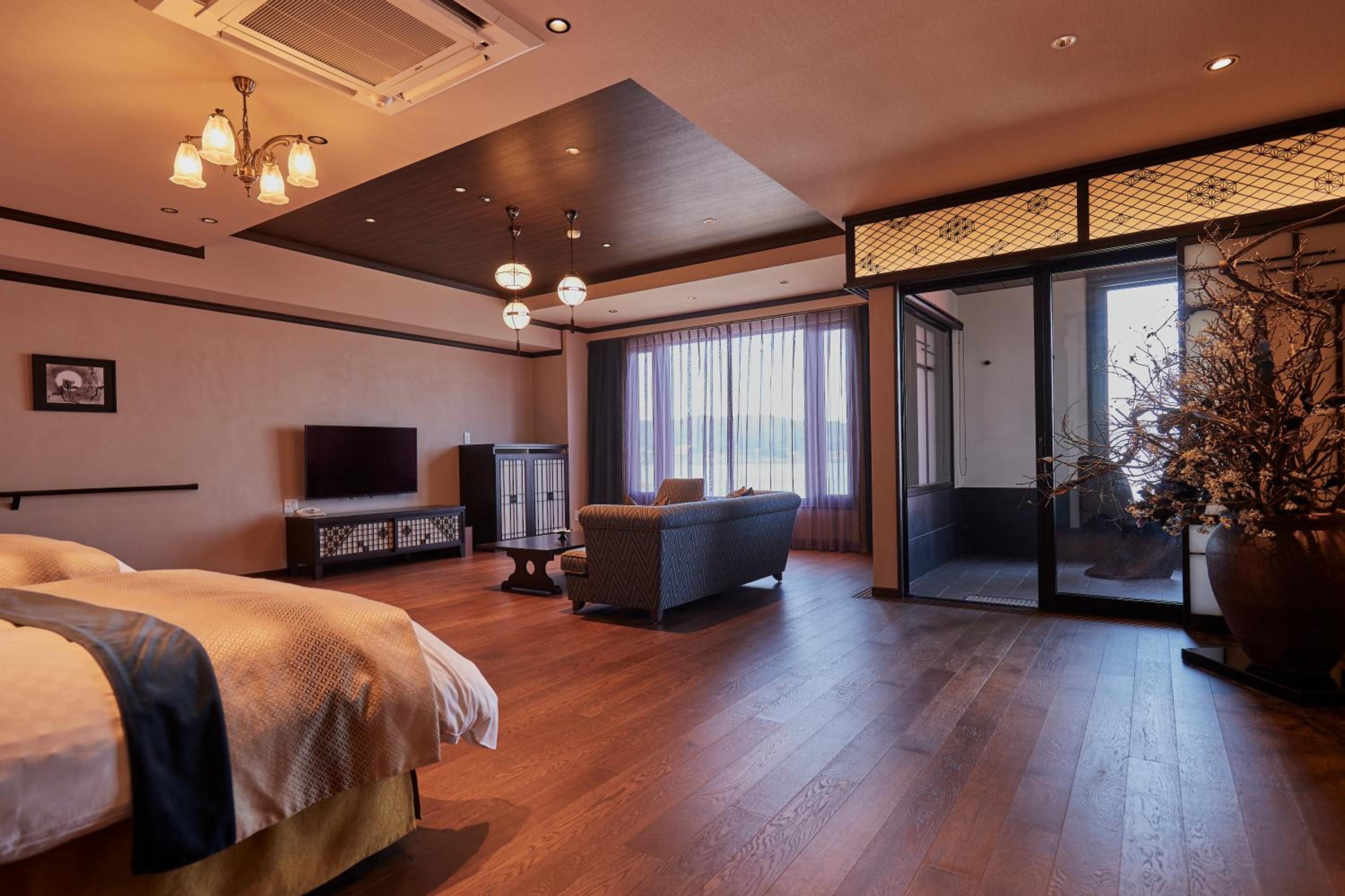 Kamisuwa Onsen Shinyu