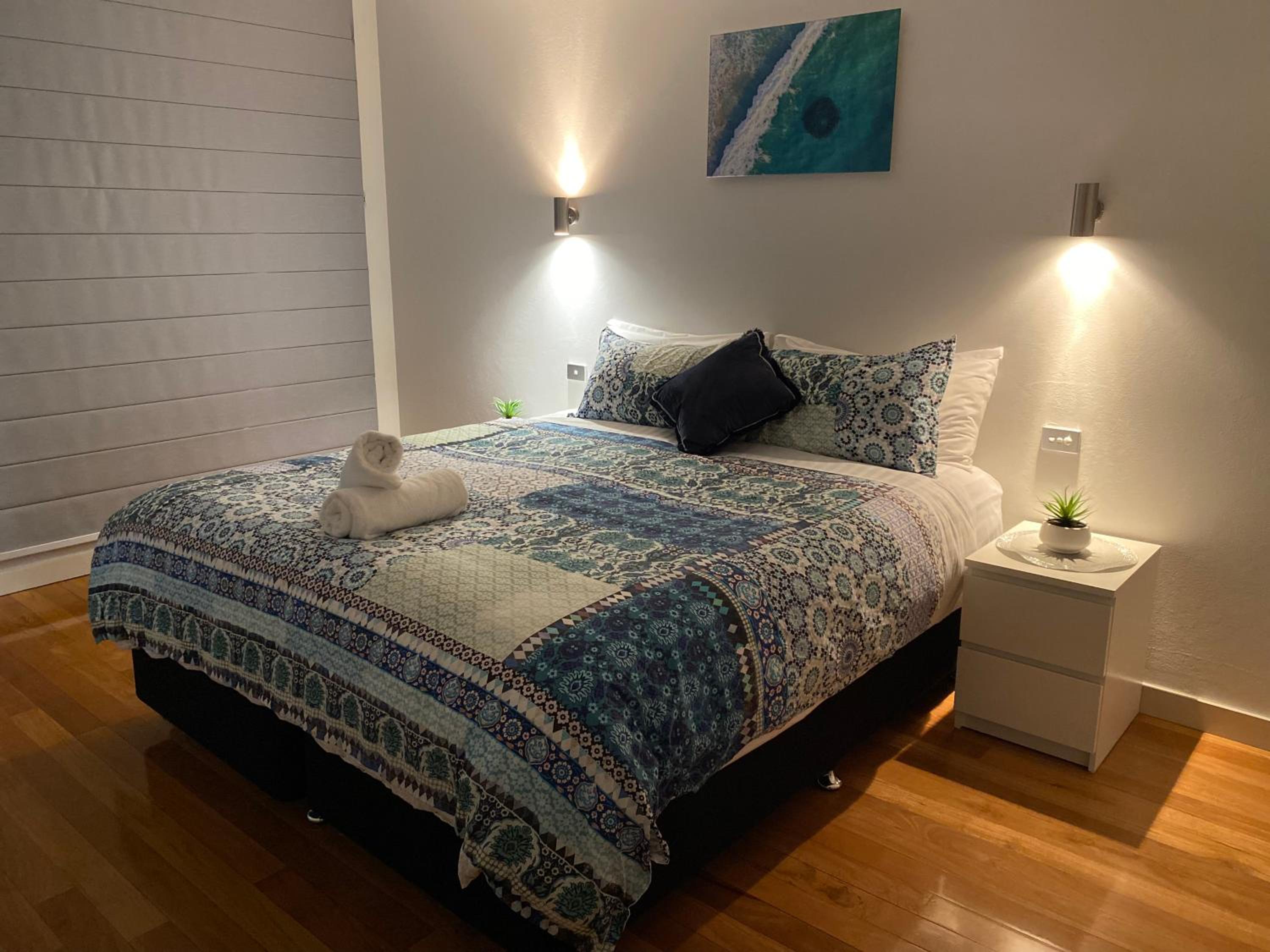 THE DECK HOUSE - Beautiful Busselton Beachfront