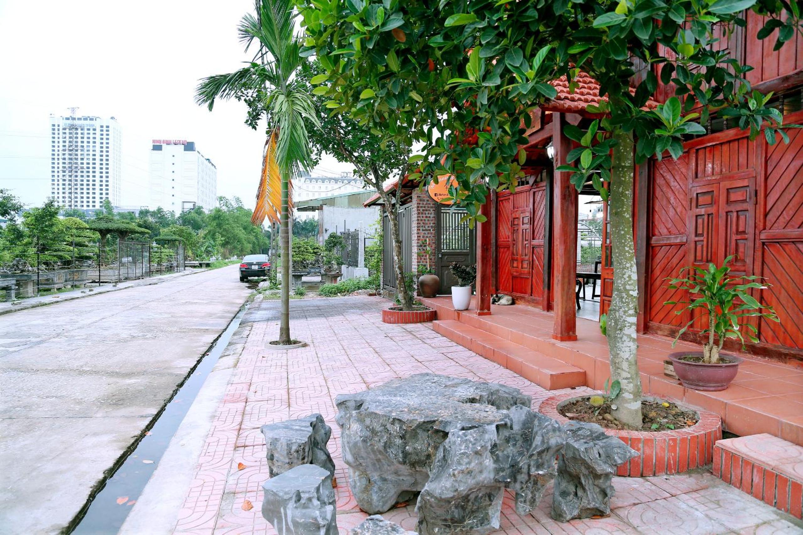 Photo 42