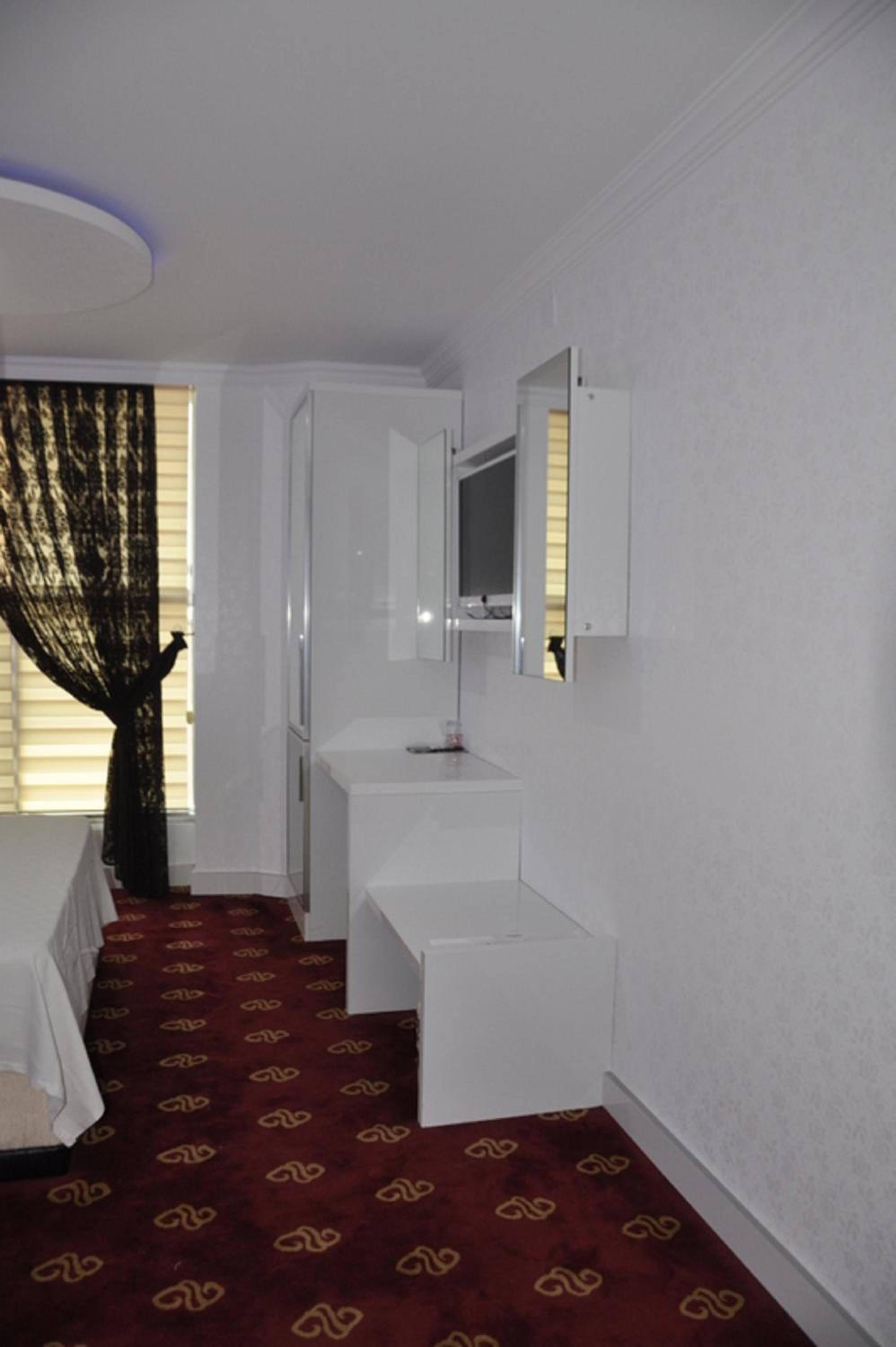 Kar Hotel - Image 13