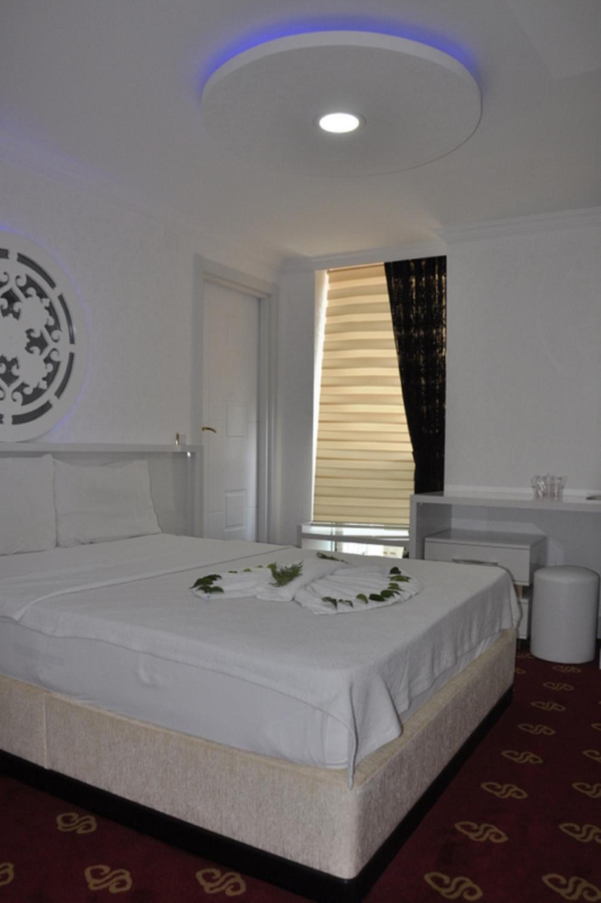 Kar Hotel - Image 11