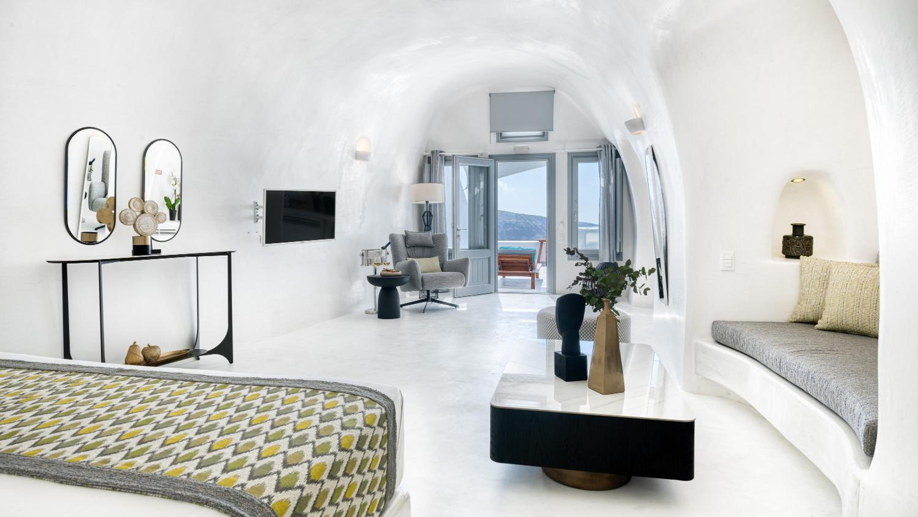 Oia Vacations - Maregio Suites - Property Image 197