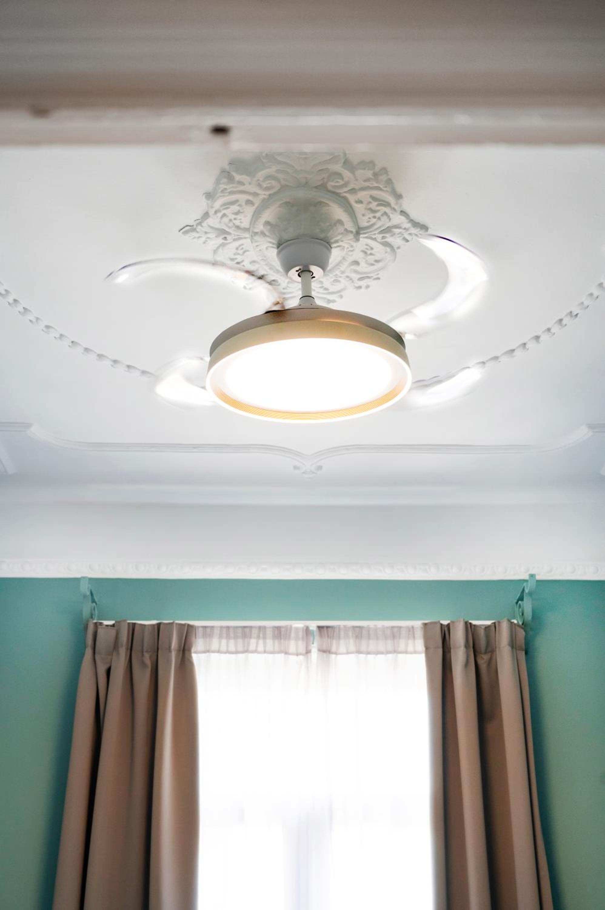 Fandango by halu!, Gorgeous Neoclassical Apartment next to Metro station