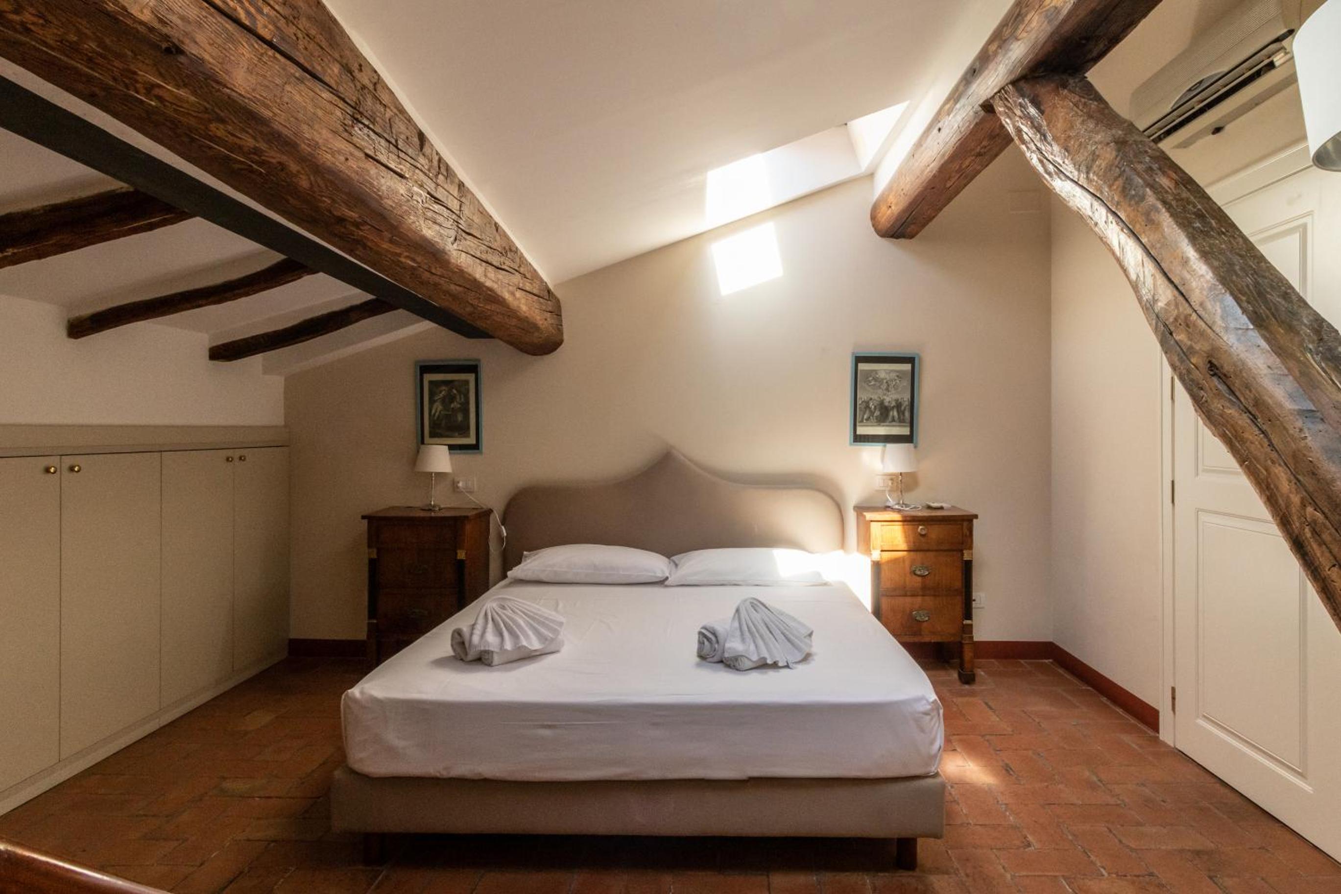 Casa Isolani Guest House Santo Stefano