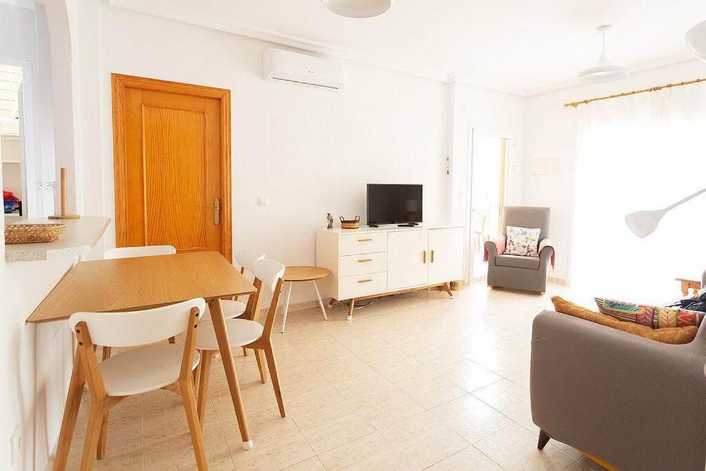 Bungalow con terraza La Mata