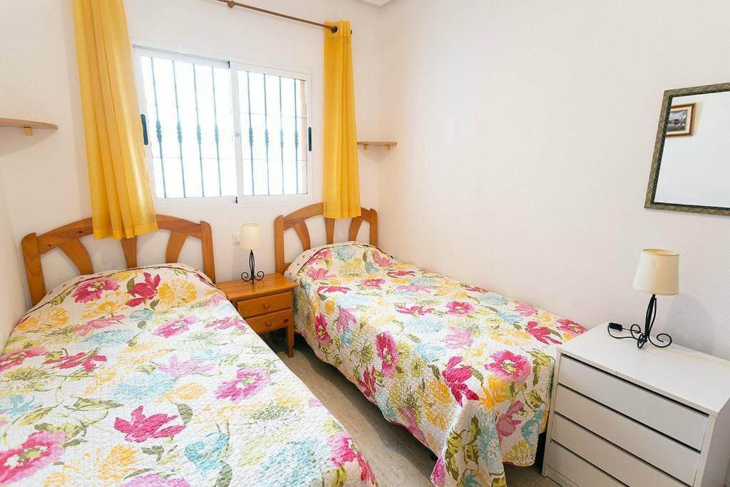 Bungalow con terraza La Mata