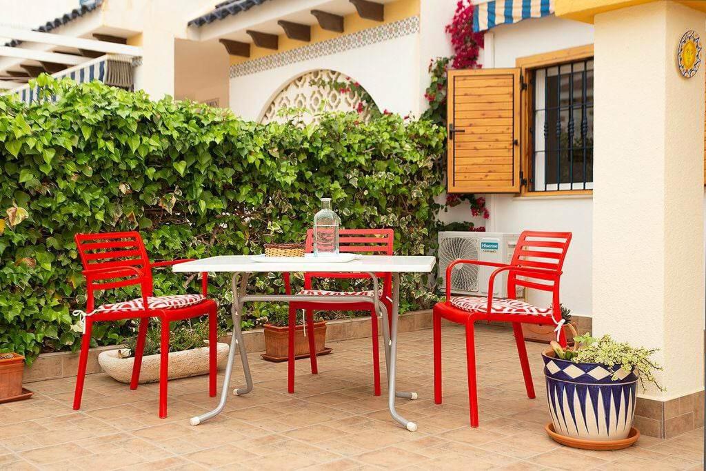 Bungalow con terraza La Mata