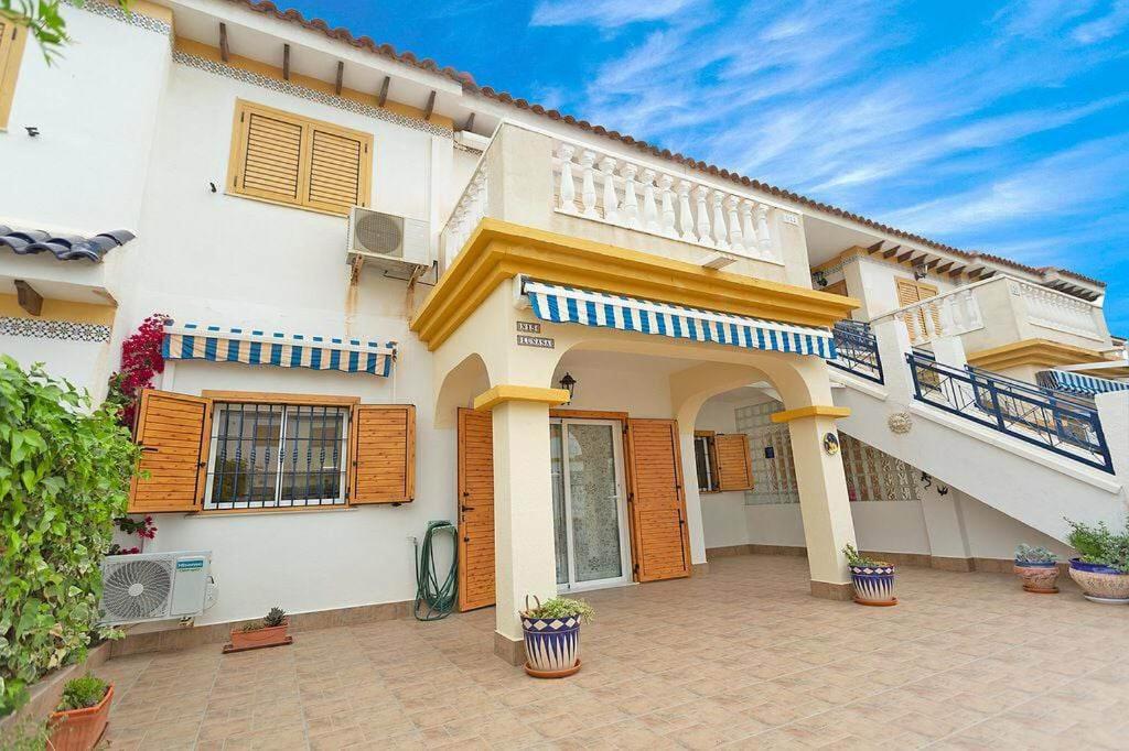 Bungalow con terraza La Mata
