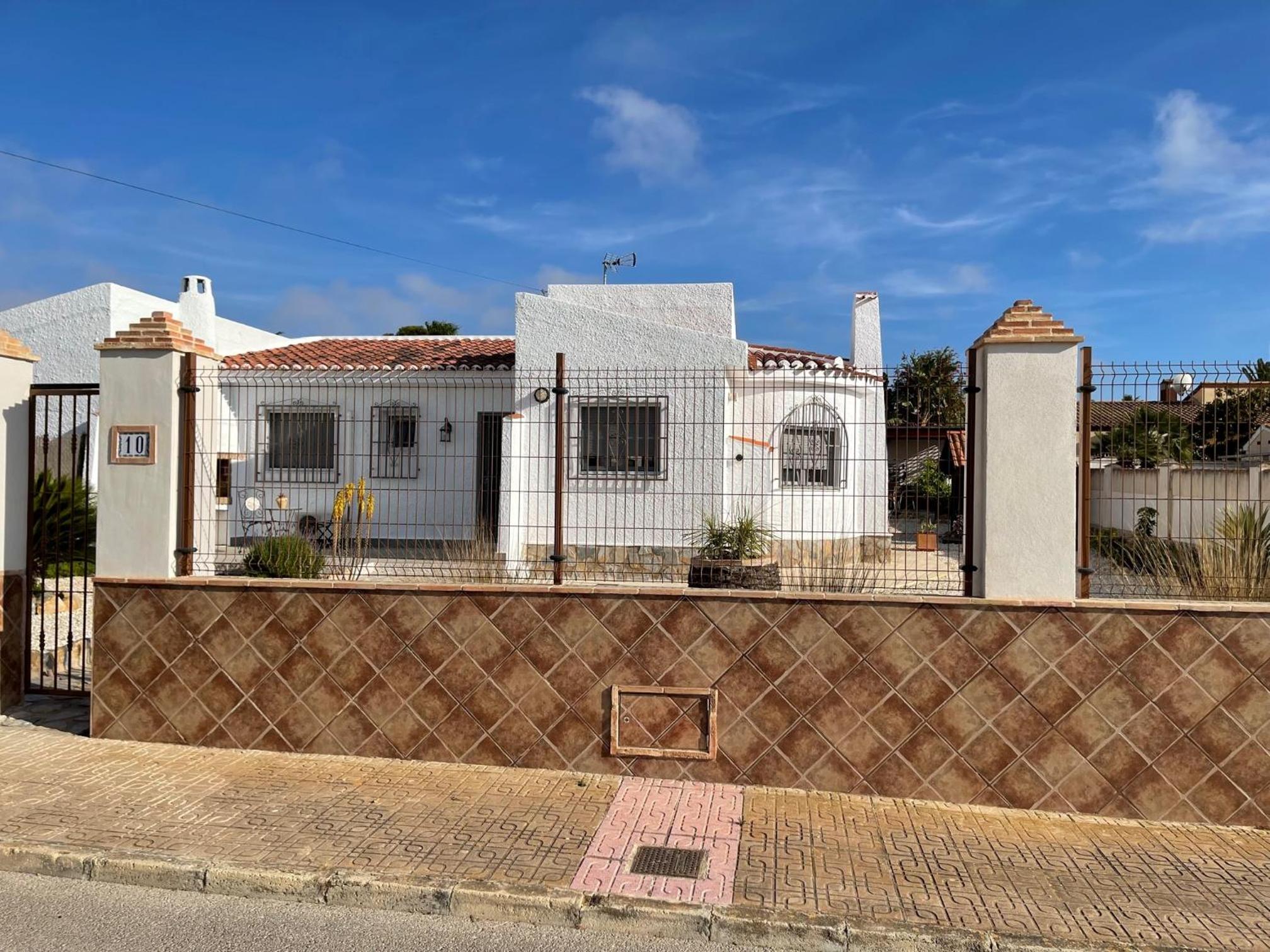 CHALET CON PISCINA PRIVADA